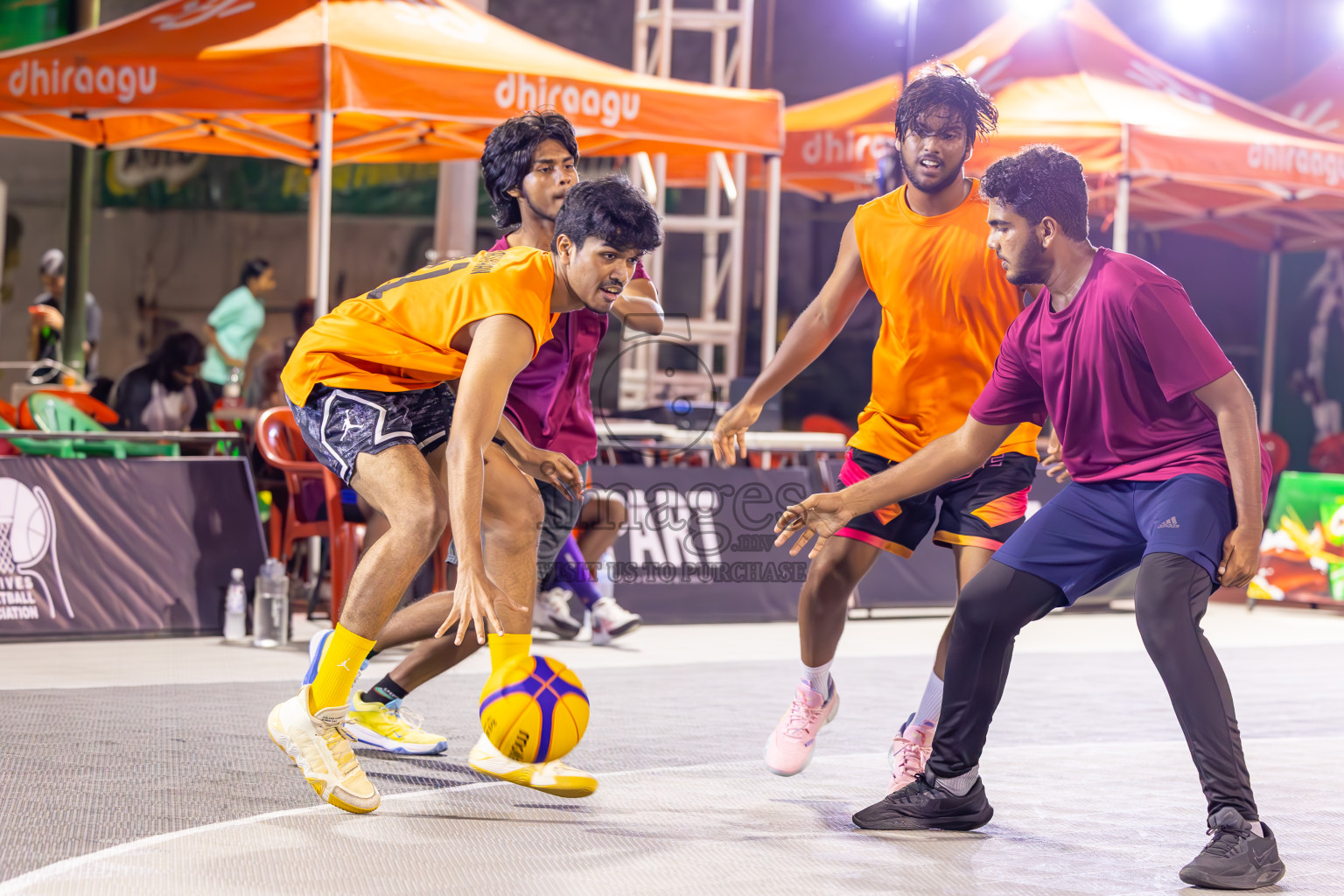 Day 2 of MILO Ramadan 3x3 Challenge 2024 was held in Ekuveni Outdoor Basketball Court at Male', Maldives on Wednesday, 13th March 2024.
Photos: Ismail Thoriq / images.mv