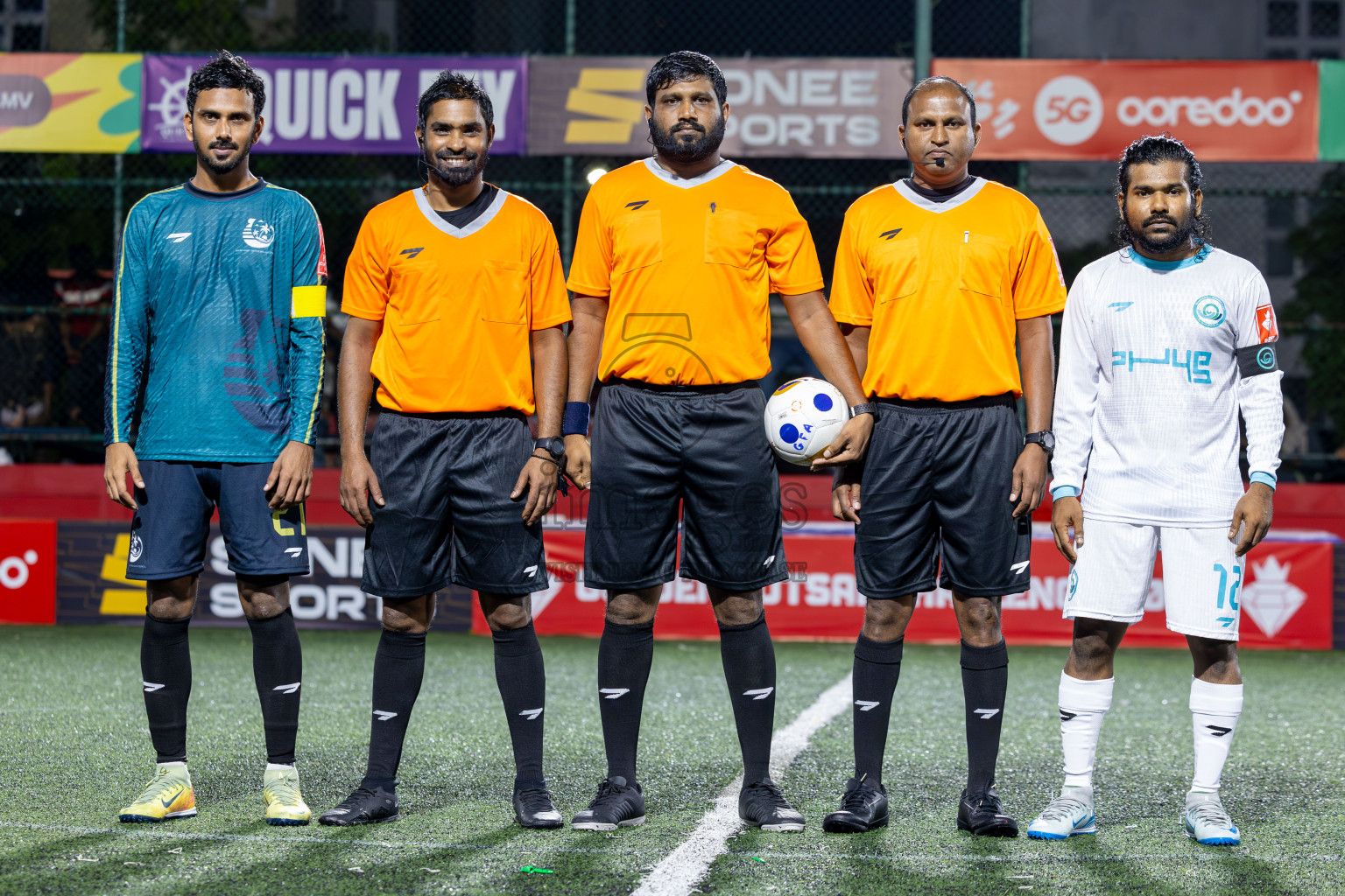 K Thulusdhoo vs K Gulhi in Day 10 of Golden Futsal Challenge 2025 was held on Tuesday, 14th January 2025, in Hulhumale', Maldives Photos: Ismail Thoriq / images.mv
