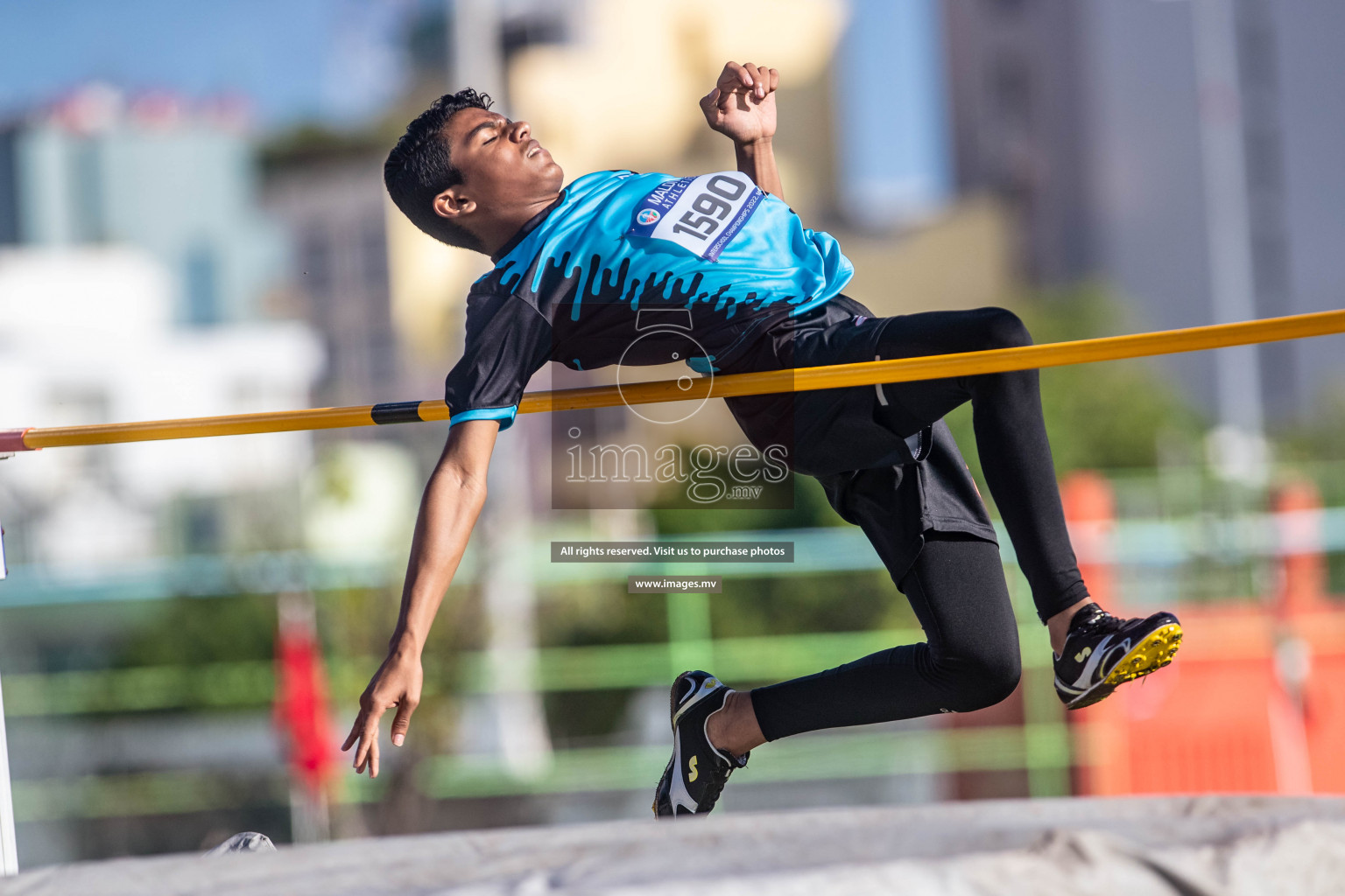 Day 1 of Inter-School Athletics Championship held in Male', Maldives on 22nd May 2022. Photos by: Nausham Waheed / images.mv