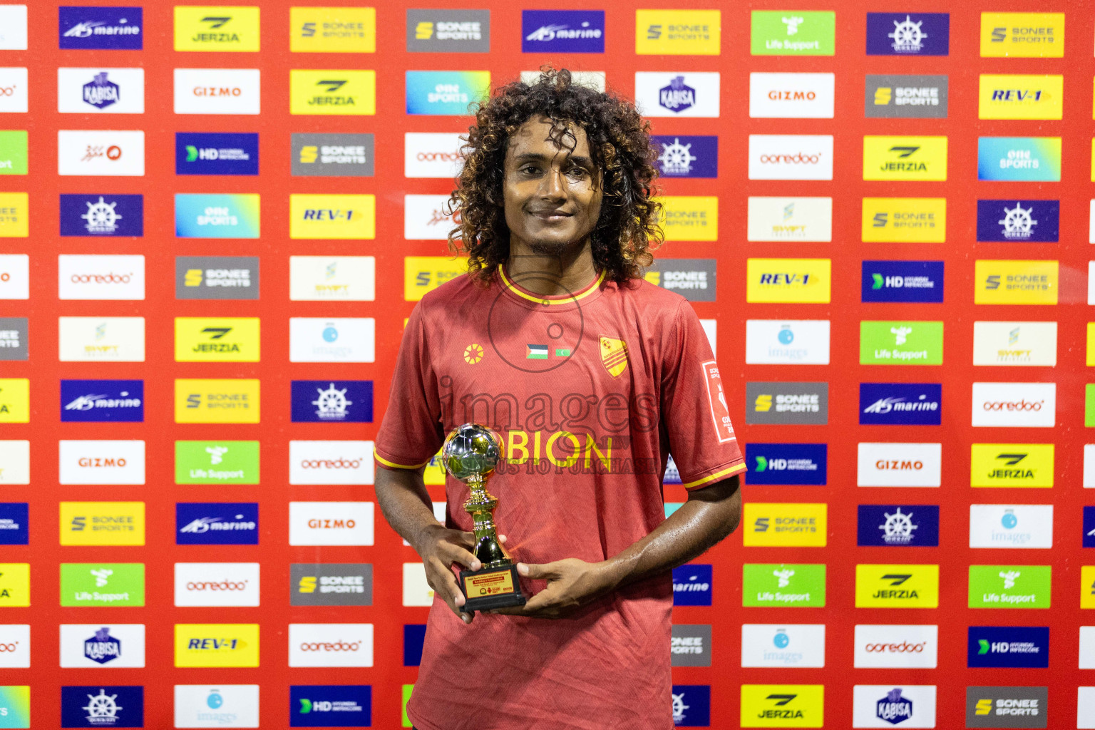 DH Bandidhoo vs DH Kudahuvadhoo in Day 17 of Golden Futsal Challenge 2024 was held on Wednesday, 31st January 2024, in Hulhumale', Maldives Photos: Nausham Waheed / images.mv