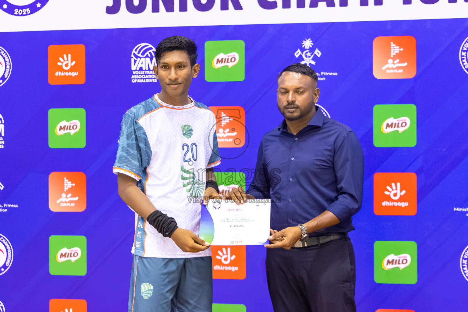 ADh. Maamigili vs Lh. Naifaru in the Finals of MILO Raajje Volley Junior Championship 2025 (U19 Boys) was held in Social Center Indoor Hall, Maldives on Sunday, 28th September 2025. Photos: Mohamed Mahfooz Moosa / images.mv