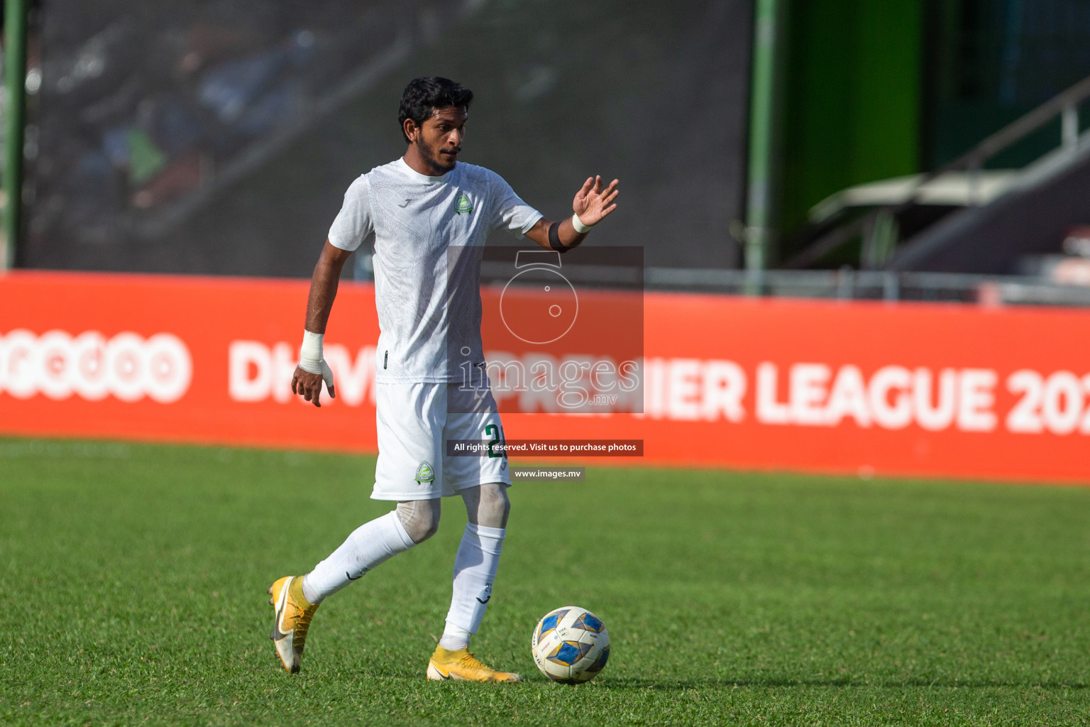 Club Valencia vs Club Green Streets in Ooredoo Dhivehi Premier League 2021/22 on 12th July 2022, held in National Football Stadium, Male', Maldives Photos: Maanish/ Images mv