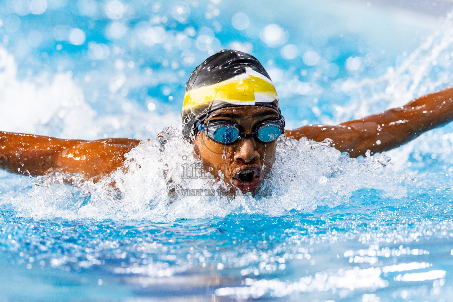 Day 4 of 1st National Short Course Swimming Competition held in Hulhumale', Maldives on Tuesday, 17th June 2025. Photos: Nausham Waheed / images.mv