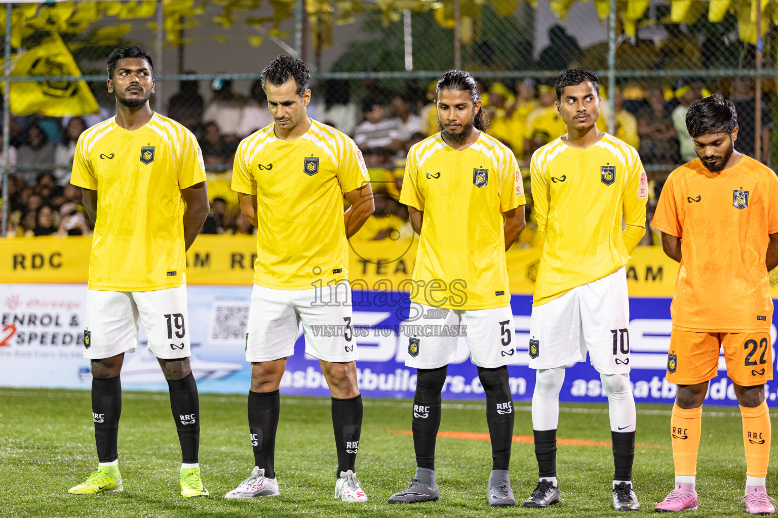 RRC vs STO RC in the Finals of Club Maldives Cup 2025 was held in Rehendhi Futsal Ground, Hulhumale', Maldives on Saturday, 25th October 2025. 
Photos: Hassan Simah / images.mv