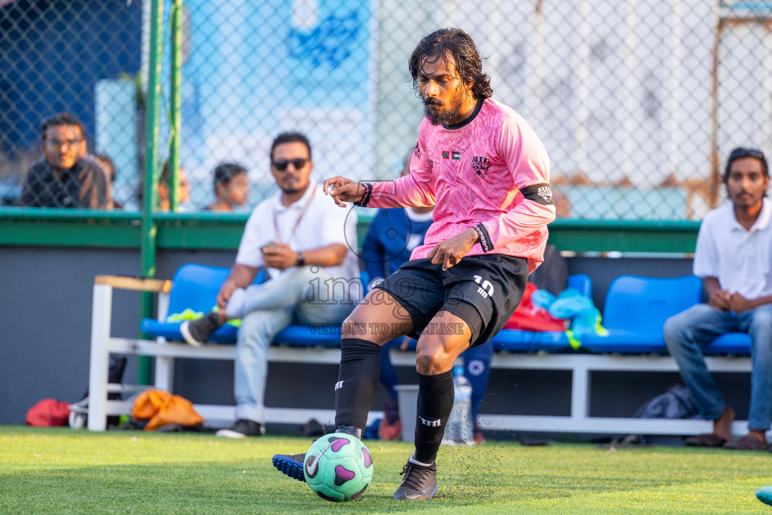 Spartans vs Escolar FC in Day 9 of BG Futsal Challenge 2024 was held on Wednesday, 20th March 2024, in Male', Maldives
Photos: Ismail Thoriq / images.mv