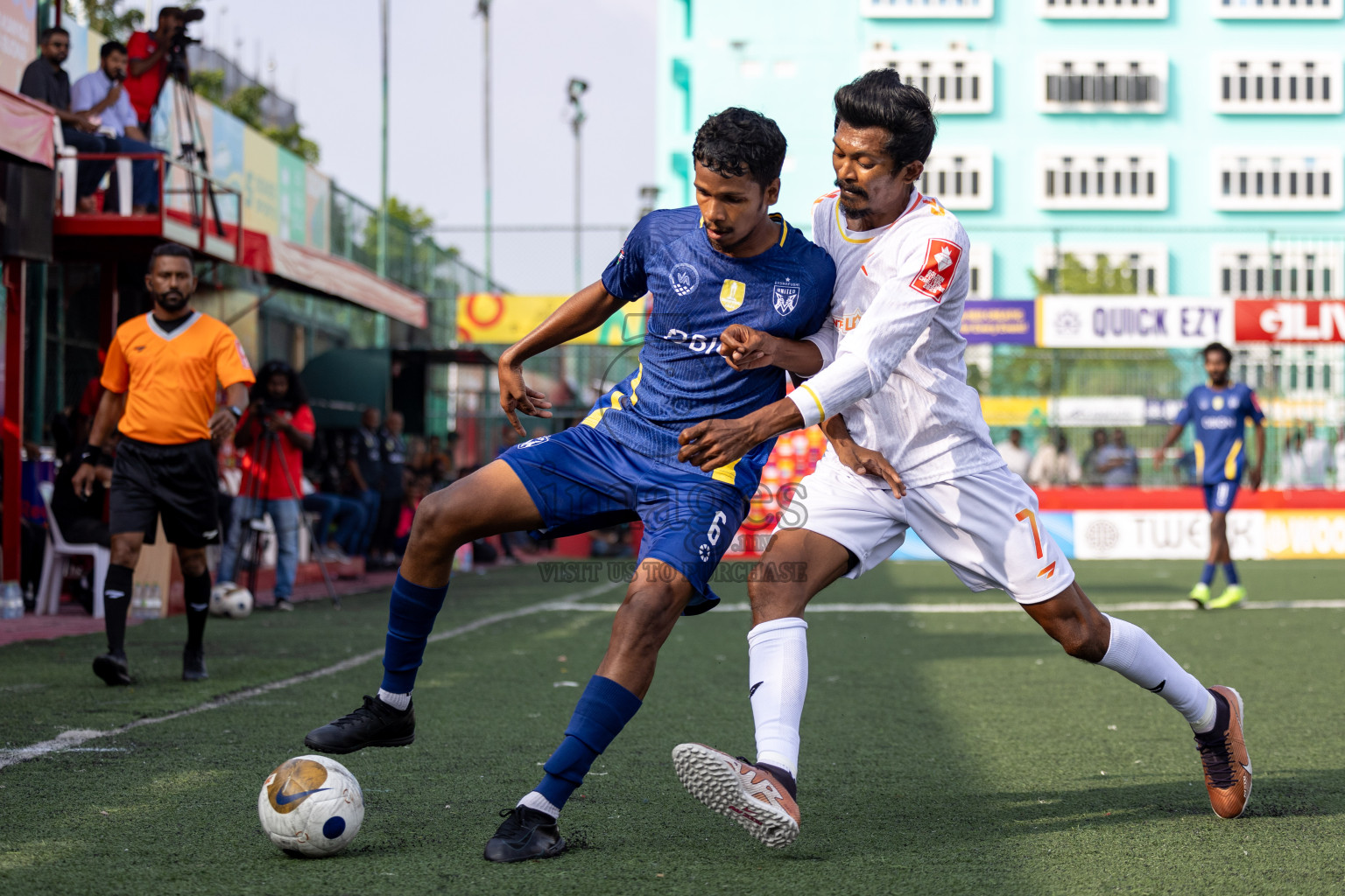 B Eydhafushi vs B Thulhaadhoo in Day 13 of Golden Futsal Challenge 2025 was held on Friday, 17th January 2025, in Hulhumale', Maldives 
Photos: Hassan Simah / images.mv