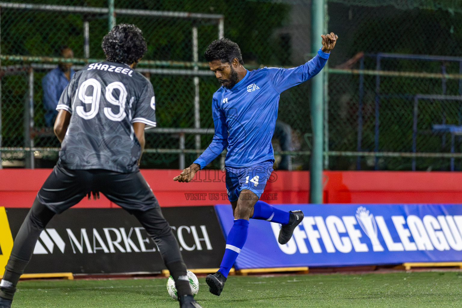 Club Aasandha vs Club Dhaakhily in Day 11 of Office League 2025 was held on Saturday, 26th April 2025 in Hulhumale', Maldives. Photos: Mohamed Mahfooz Moosa / images.mv