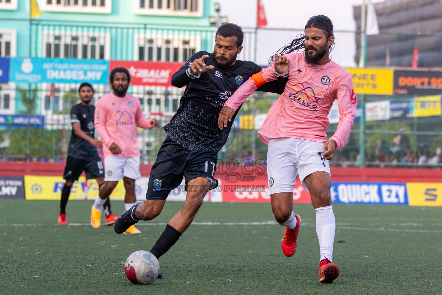 K Dhiffushi vs K Gulhi in Day 19 of Golden Futsal Challenge 2024 was held on Friday, 2nd February 2024, in Hulhumale', Maldives
Photos: Ismail Thoriq / images.mv