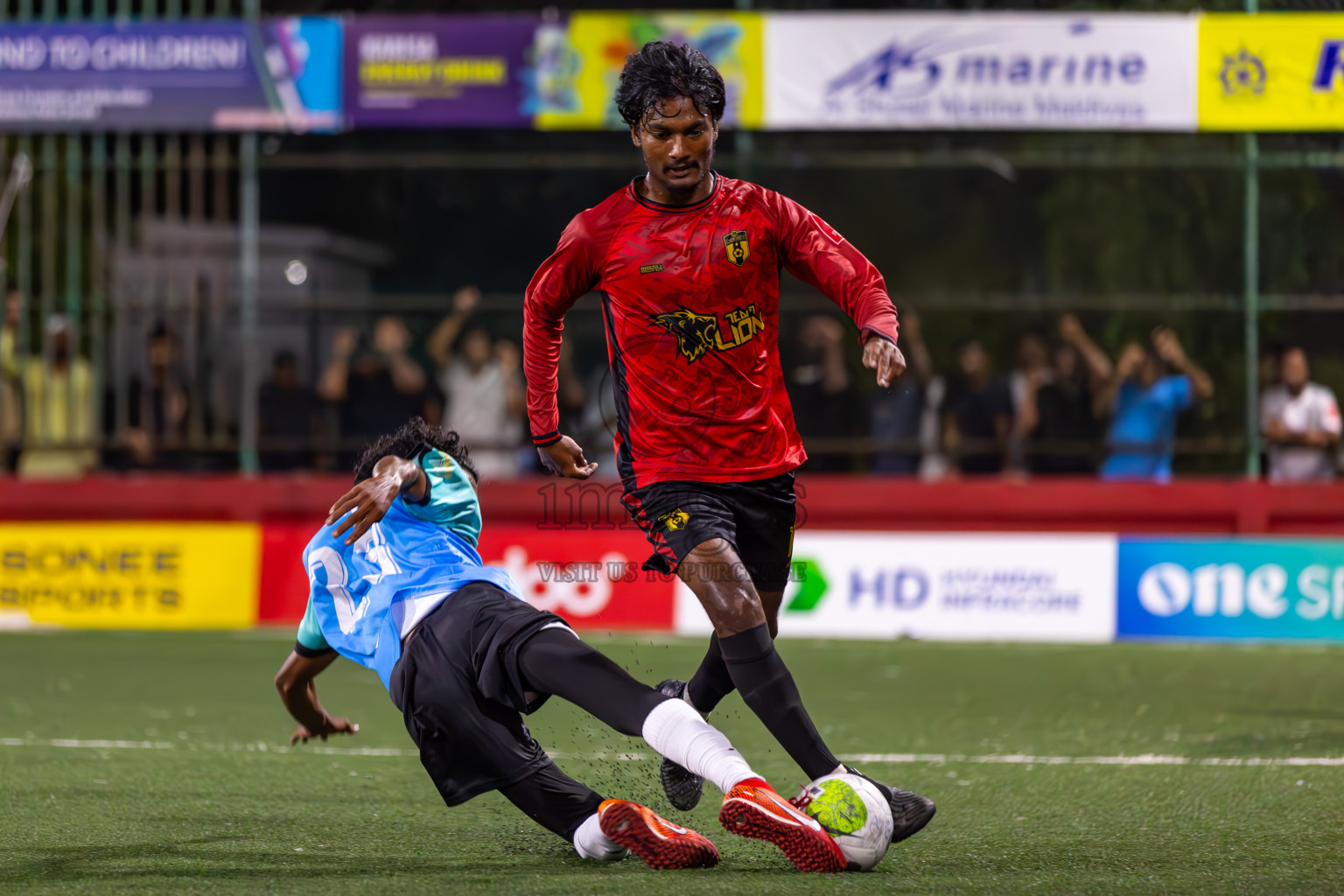 HDh Kumundhoo vs Hah Nellaidhoo in Day 10 of Golden Futsal Challenge 2024 was held on Tuesday, 23rd January 2024, in Hulhumale', Maldives
Photos: Ismail Thoriq / images.mv