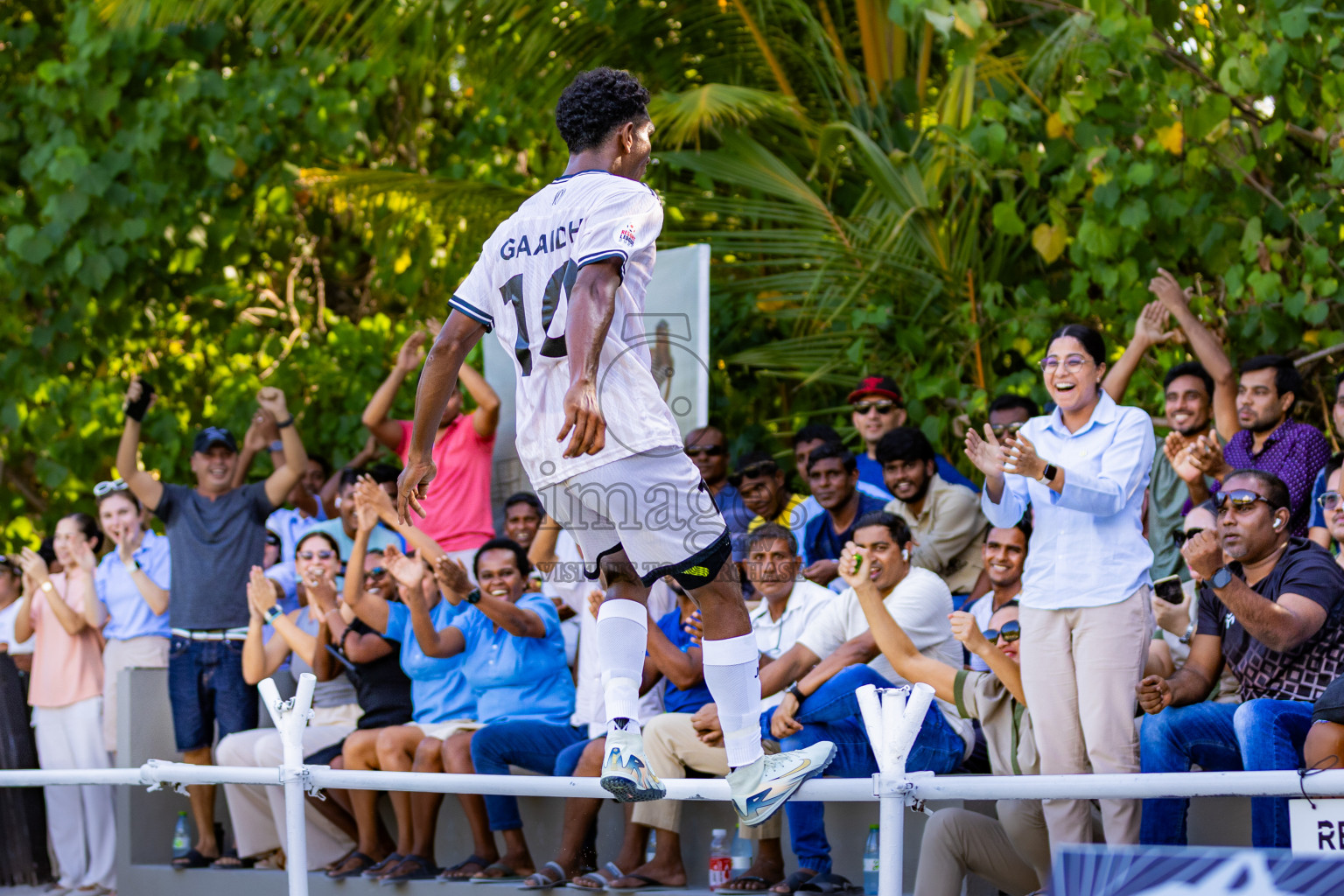 One&Only Reethi Rah vs COCO Bodu Hithi in Resort League 2025 (North Male Zone) day 15 was held on Wednesday, 17th September 2025 in One And Only Reethi Rah Maldives Resort, Photos: Areef Adam / images.mv