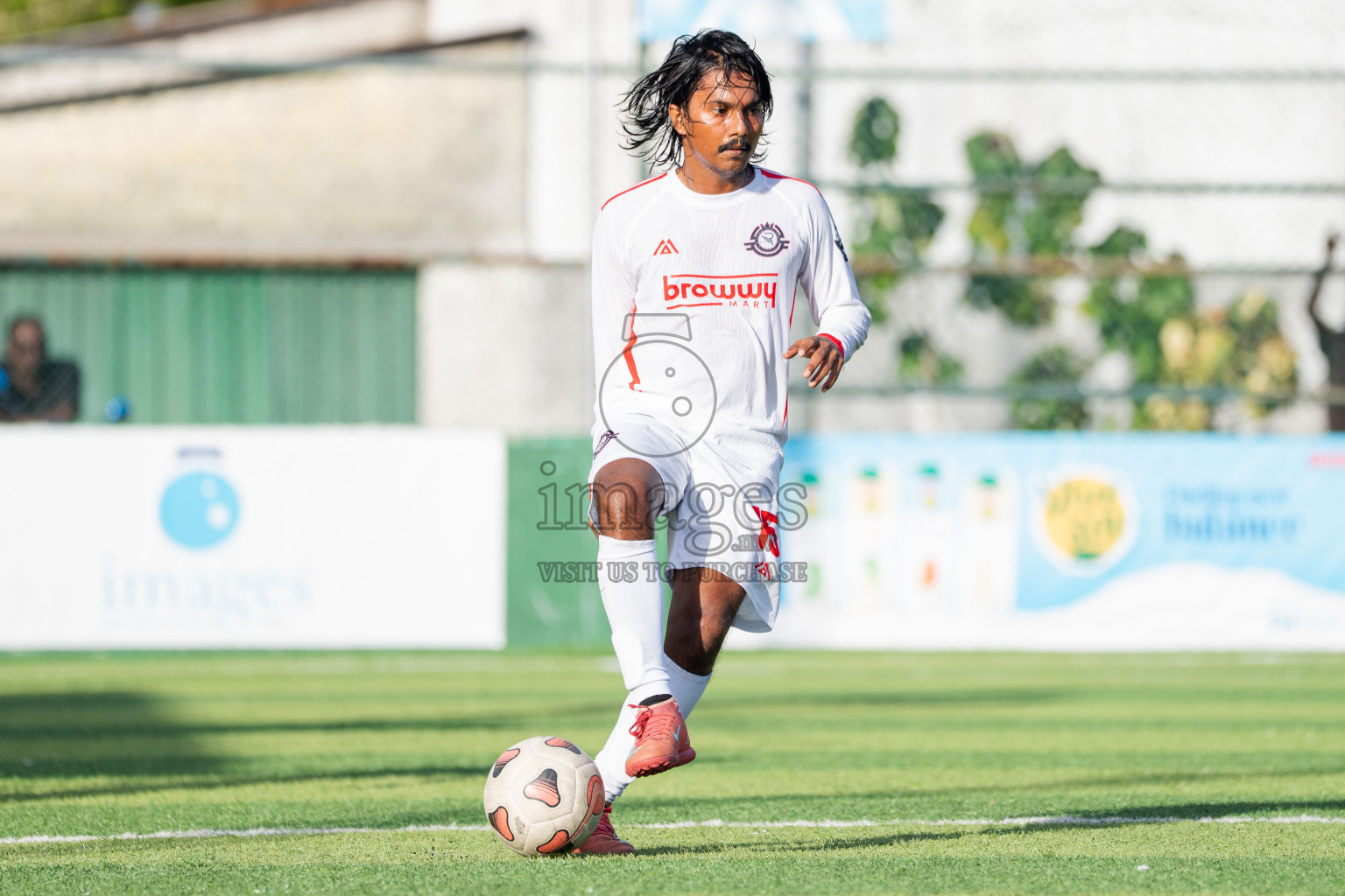 Outreef SC VS Lecrose SC in Day 3 - Fonadhoo Youth Futsal Challenge 2025 held in Fonadhoo Futsal Stadium, L. Fonadhoo, Maldives on Tuesday, 28th October 2025 Photos: Arif Rasheed / images.mv