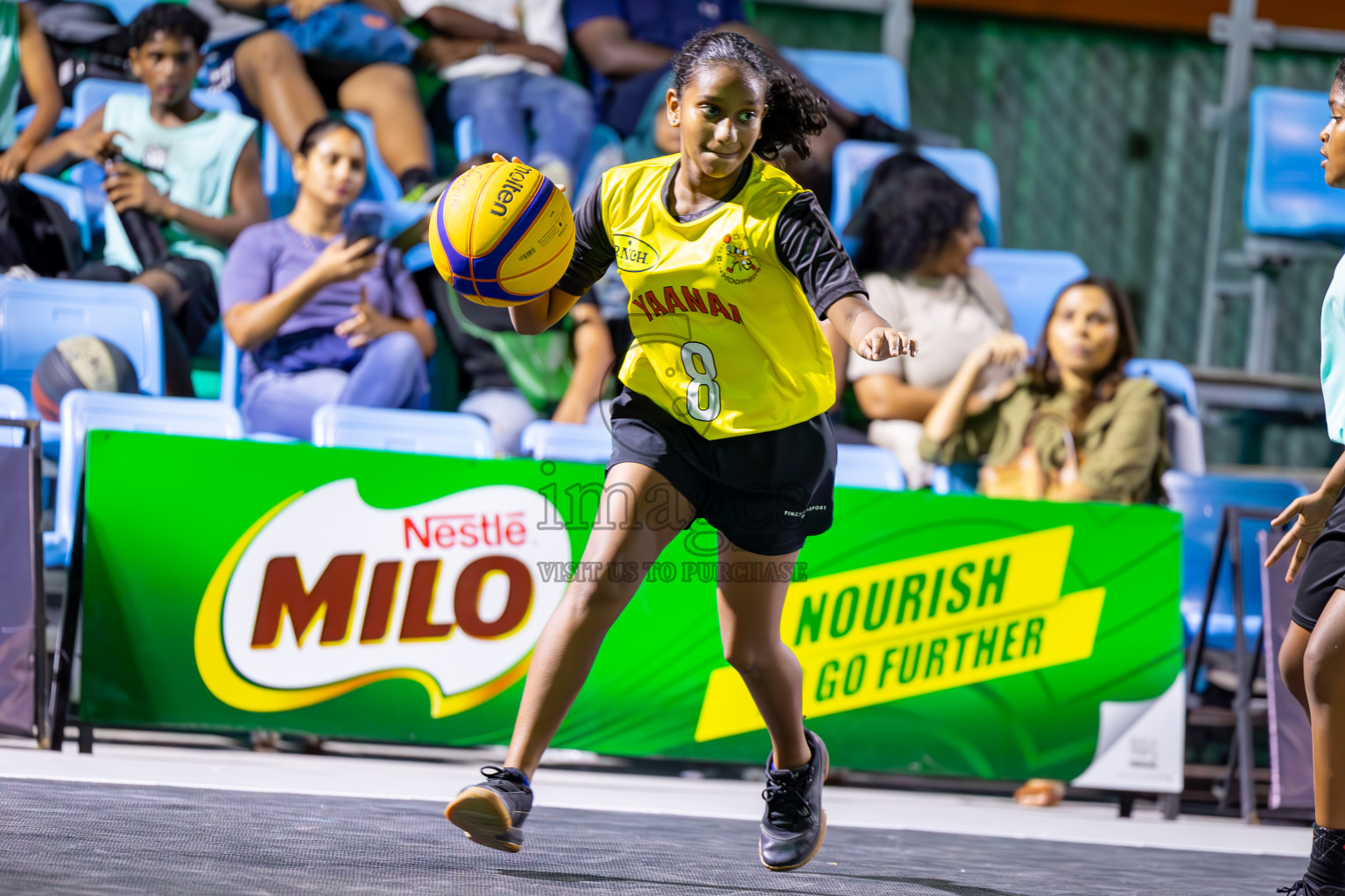 Day 3 of MILO Ramadan 3x3 Challenge 2024 was held in Ekuveni Outdoor Basketball Court at Male', Maldives on Thursday, 14th March 2024.
Photos: Ismail Thoriq / images.mv