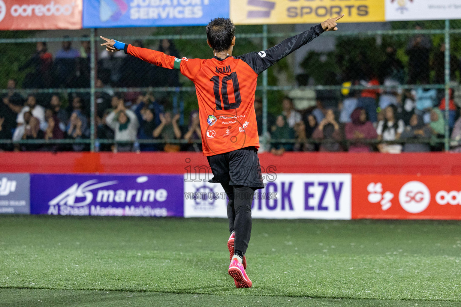 M Kolhufushi VS M Mulak in Day 21 of Golden Futsal Challenge 2025 was held on Saturday, 25 January 2025, in Hulhumale', Maldives. 
Photos: Hassan Simah / images.mv