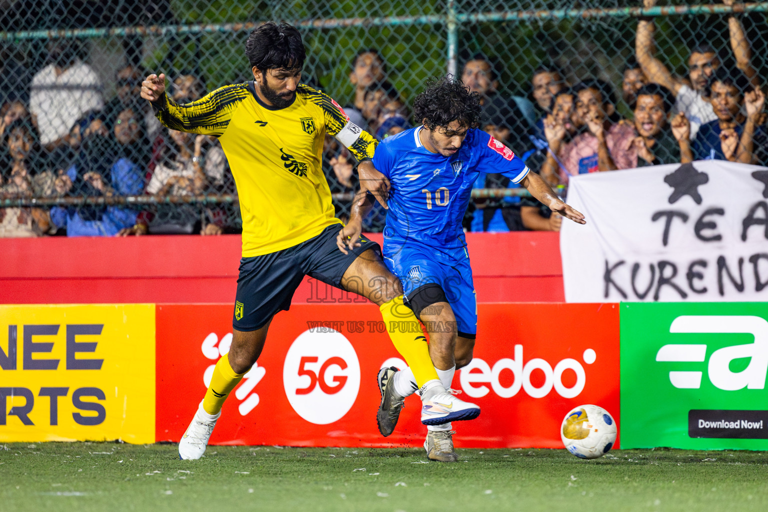 Lh Naifaru vs Lh Kurendhoo in Lhaviyani Atoll Finals Day 26 of Golden Futsal Challenge 2025 was held on Thursday , 30th January 2025, in Hulhumale', Maldives. Photos: Nausham Waheed / images.mv