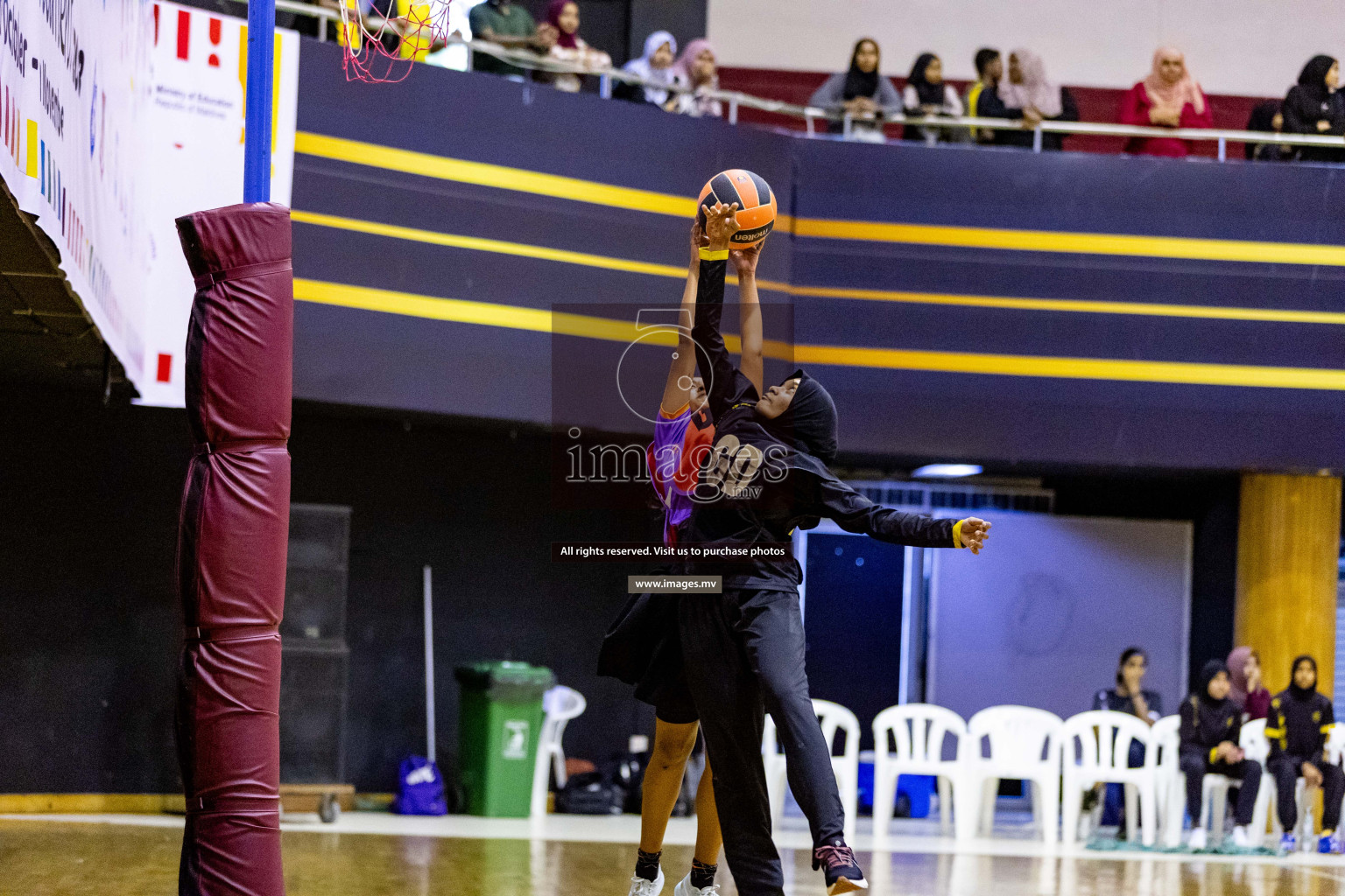 Day 9 of 24th Interschool Netball Tournament 2023 was held in Social Center, Male', Maldives on 4th November 2023. Photos: Hassan Simah / images.mv