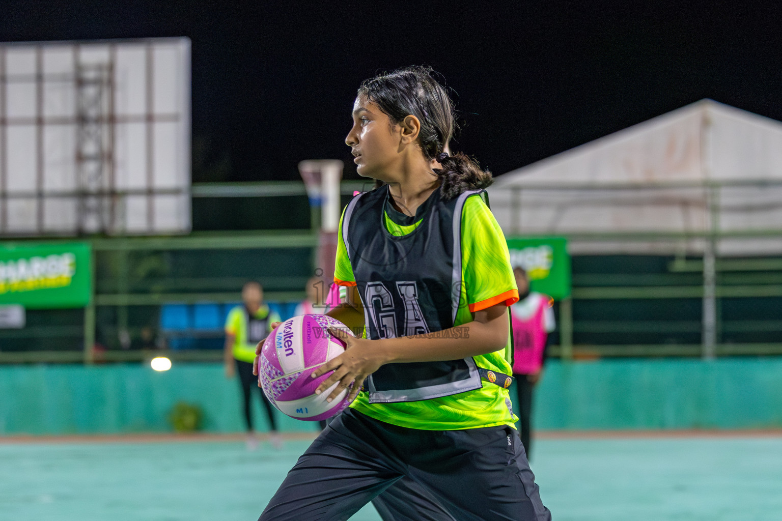 Club Green Streets vs SC Skylark in Division 1 of National Netball Tournament 2025 held in Ekuveni Netball Court at Male', Maldives on Wednesday, 21st May 2025. Photos: Mohamed Mahfooz Moosa / images.mv