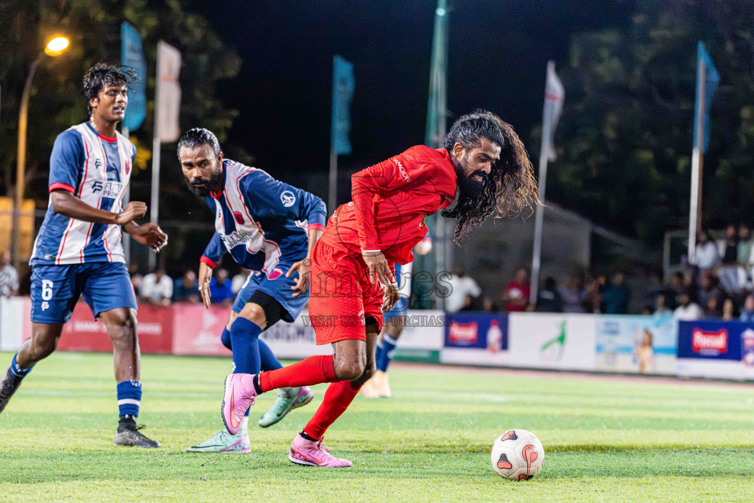 Kanmathi FC VS Maahinne United in Day 4 - Fonadhoo Youth Futsal Challenge 2025 held in Fonadhoo Futsal Stadium, L. Fonadhoo, Maldives on Wednesday, 29th October 2025 Photos: Arif Rasheed / images.mv