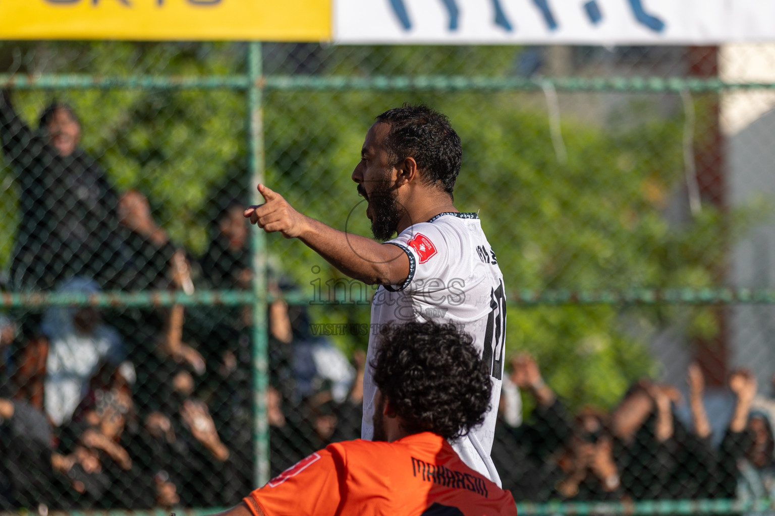 R Maduvvari vs R Dhuvaafaru in Day 5 of Golden Futsal Challenge 2024 was held on Friday, 19th January 2024, in Hulhumale', Maldives Photos: Mohamed Mahfooz Moosa / images.mv