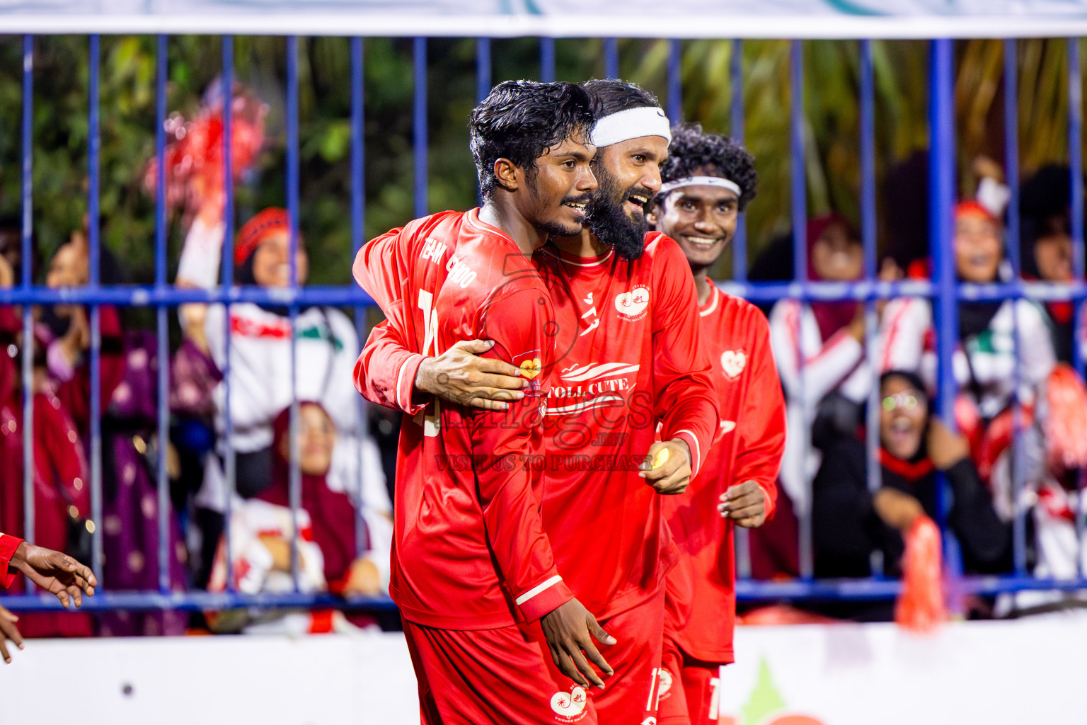 Goidhoo vs Dhonfan in Quater Finals of Better in Baa Futsal Fiesta 2025 Men's division held in B. Eydhafushi, Maldives on Thursday, 13th November 2025. Photos: Nausham Waheed / images.mv