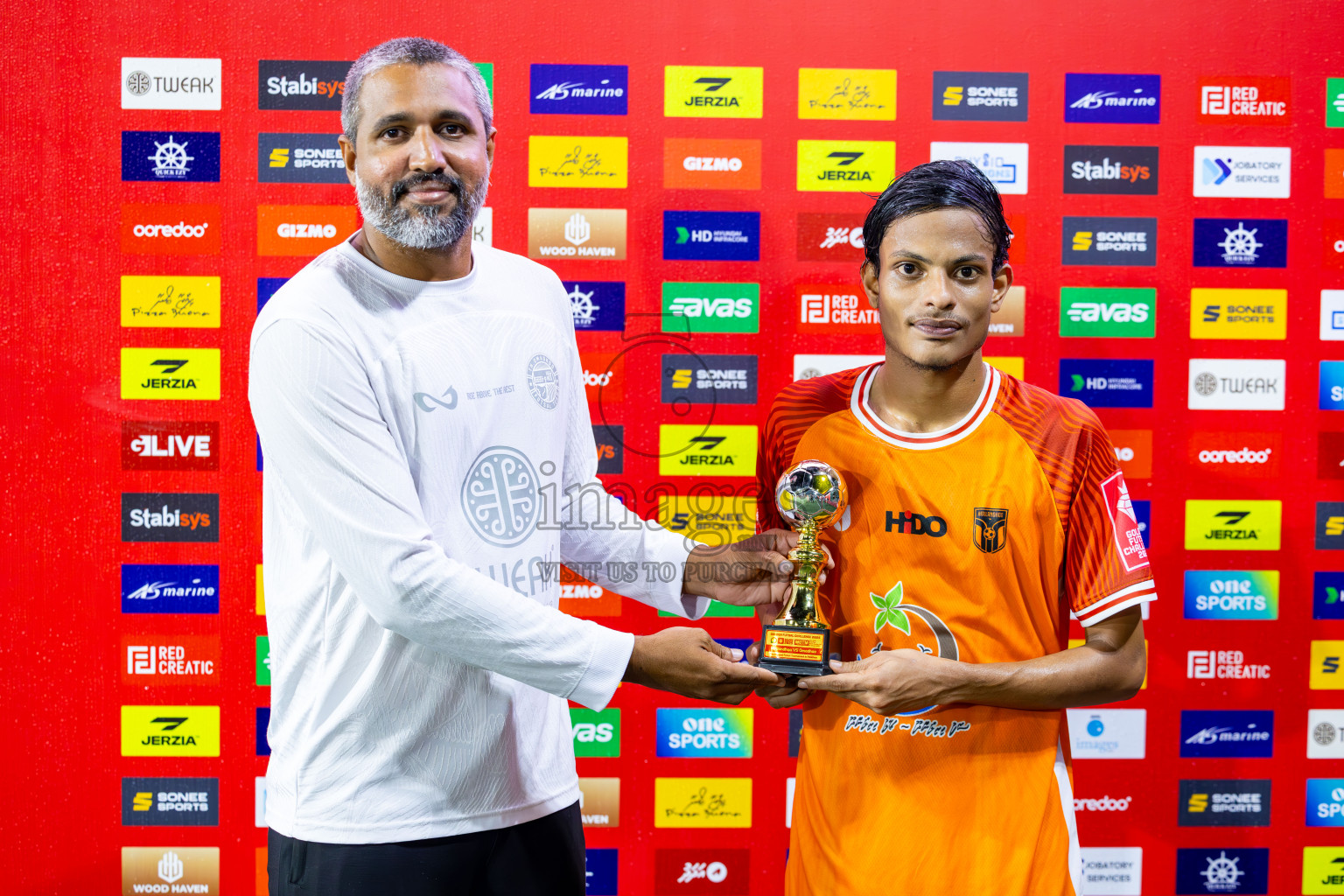 Th Hirilandhoo vs Th Omadhoo in Atoll Round Semi Final on Day 22 of Golden Futsal Challenge 2025 was held on Sunday , 26th January 2025, in Hulhumale', Maldives.
Photos: Ismail Thoriq / images.mv