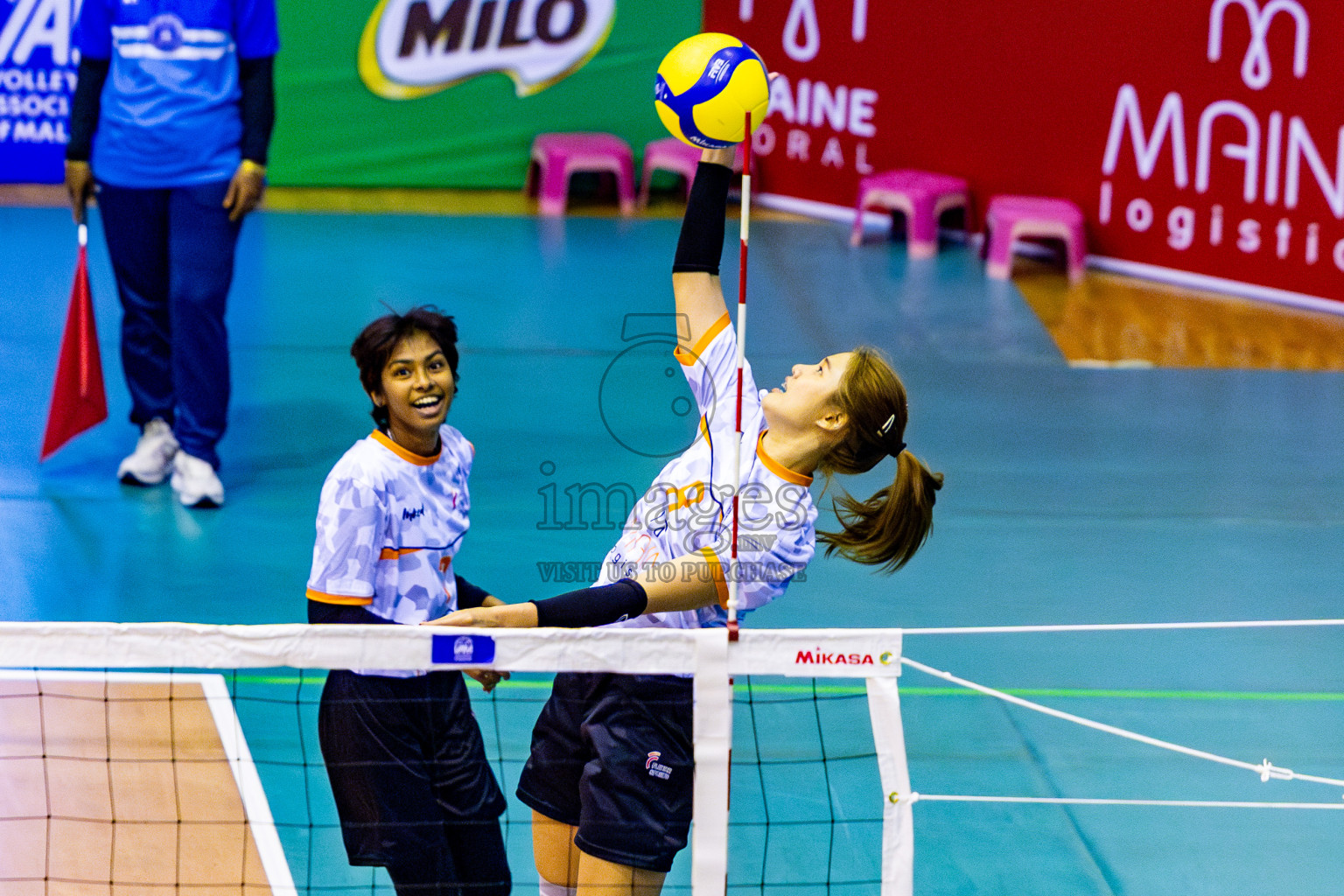 Asdhiqa Sports Club vs Flexor Sports Club in Day 5 of Women's Division of VAM Cup 2025 held in Male', Maldives on Sunday, 13th April 2025 at Social Center Indoor Hall Photos By: Nausham Waheed / images.mv