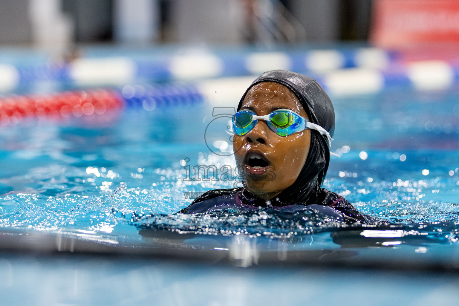Day 4 of BML 6th National Kids Swimming Kids Festival 2025 held in Hulhumale', Maldives on Thursday, 6th November 2024. Photos: Hassan Simah / images.mv