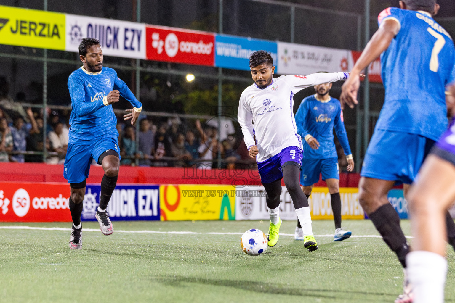 N Holhudhoo vs N Velidhoo in Day 12 of Golden Futsal Challenge 2025 was held on Thursday, 16th January 2025, in Hulhumale', Maldives.
Photos: Hassan Simah / images.mv