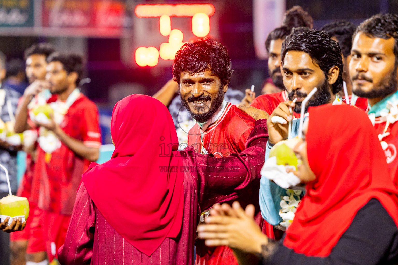 Closing Ceremony of Better in Baa Futsal Fiesta 2025 held in B. Eydhafushi, Maldives on Monday, 17th November 2025. Photos: Nausham Waheed / images.mv