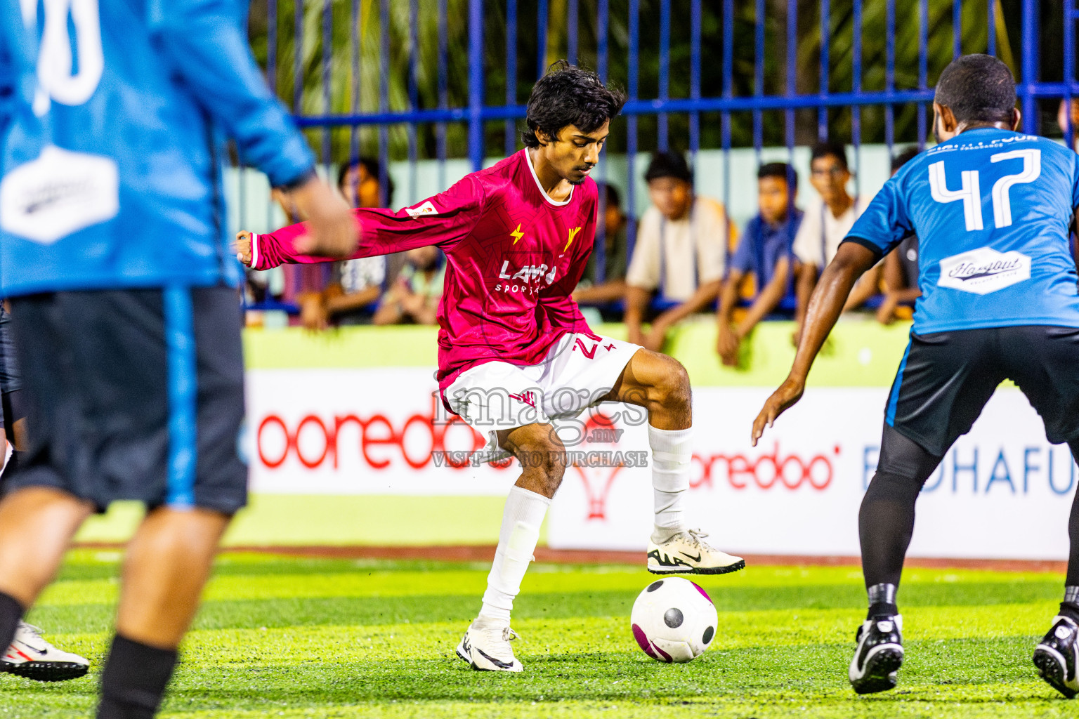 V Vela vs Eighty Four FC in Day 6 of Eydhafushi Futsal Cup 2024 was held on Saturday, 13th April 2024, in B Eydhafushi, Maldives Photos: Nausham Waheed / images.mv