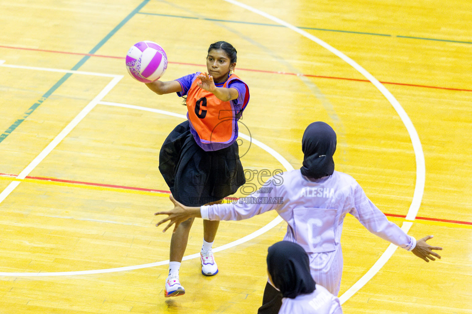 Day 2 of Inter-School Netball Tournament 2025 was held in Social Center Indoor Hall on Sunday, 19th October 2025.
Photos: Ismail Thoriq / images.mv