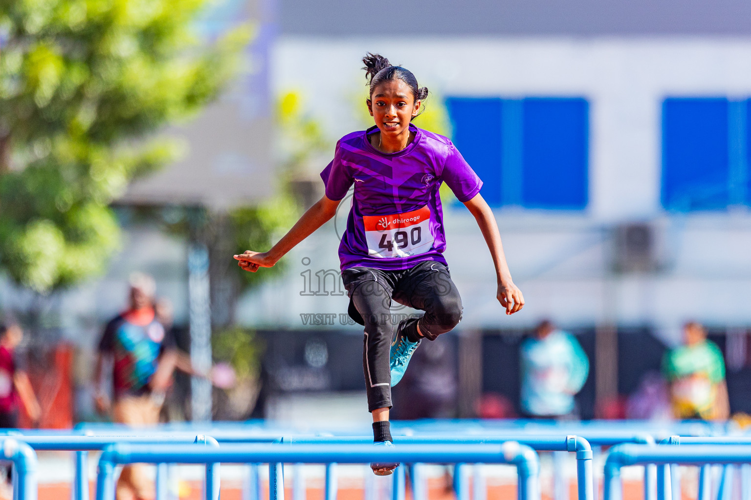 Day 2 of Inter-school Athletics Championship 2025 held in Ekuveni Synthetic Track, Male', Maldives on Tuesday, 07th October 2025. Photos by: Areef Adam / Images.mv