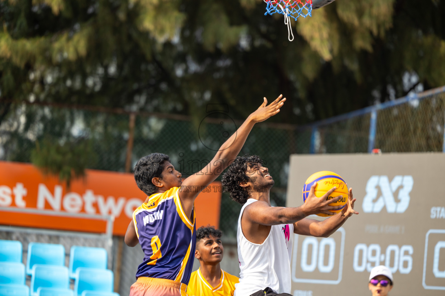 Day 1 of MILO Ramadan 3x3 Challenge 2024 was held in Ekuveni Outdoor Basketball Court at Male', Maldives on Tuesday, 12th March 2024. 
Photos: Ismail Thoriq / images.mv