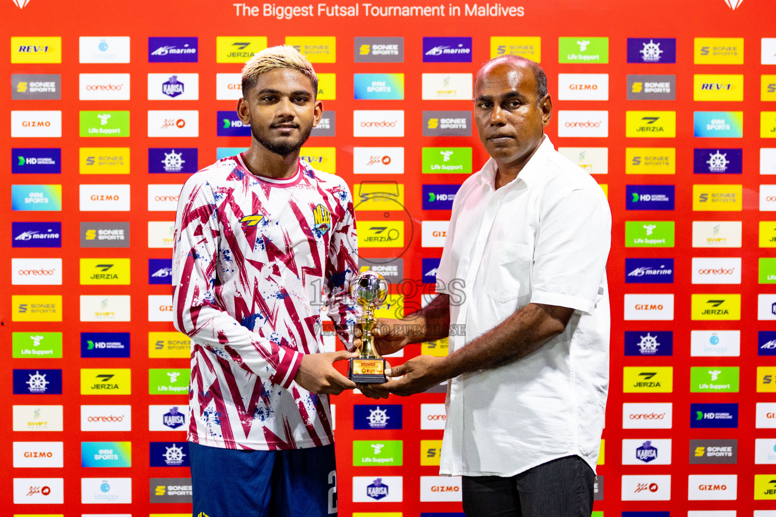 GA. Nilandhoo vs GA. Kondey in Day 19 of Golden Futsal Challenge 2024 was held on Friday, 2nd February 2024 in Hulhumale', Maldives 
Photos: Hassan Simah / images.mv