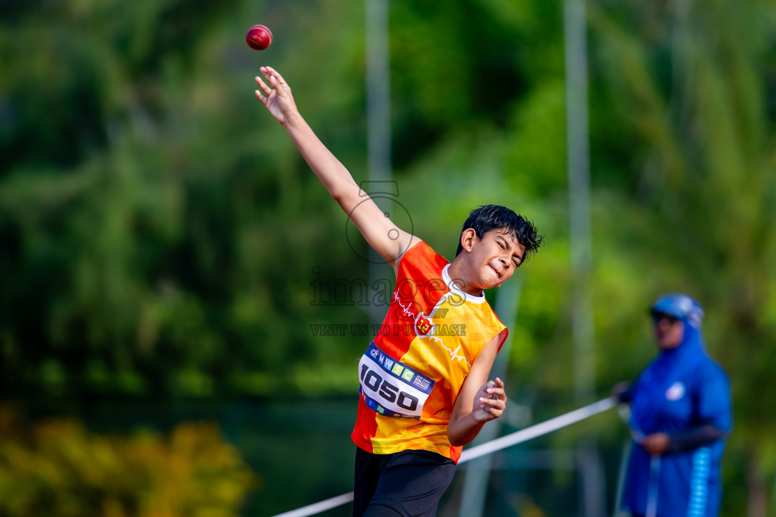 Day 6 of MWSC Interschool Athletics Championships 2024 held in Hulhumale Running Track, Hulhumale, Maldives on Thursday, 14th November 2024. Photos by: Nausham Waheed / Images.mv