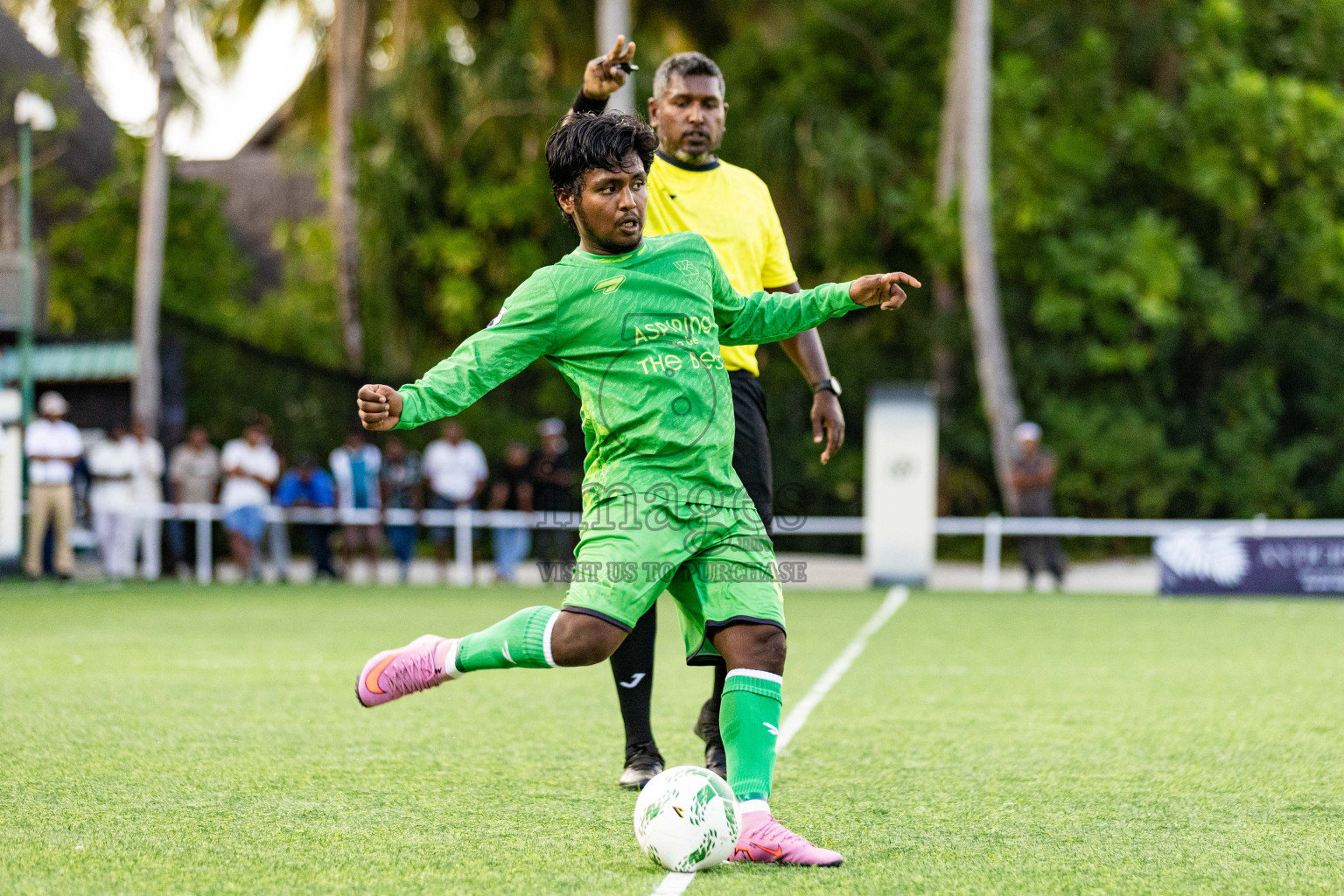 Bandos vs Varu in Resort League 2025 (North Male Zone) day 10 was held on Friday, 12th September 2025 in One And Only Reethi Rah Maldives Resort, Photos: Areef Adam / images.mv