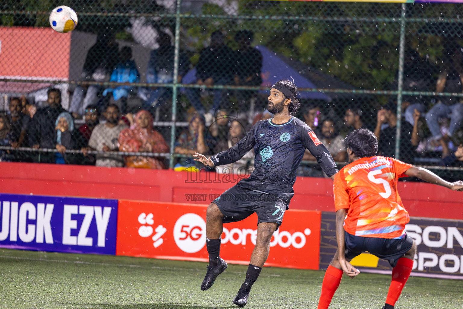 Sh Kanditheemu vs Sh Feydhoo in Day 6 of Golden Futsal Challenge 2025 on Friday, 6th January 2025, in Hulhumale', Maldives
Photos: Ismail Thoriq / images.mv