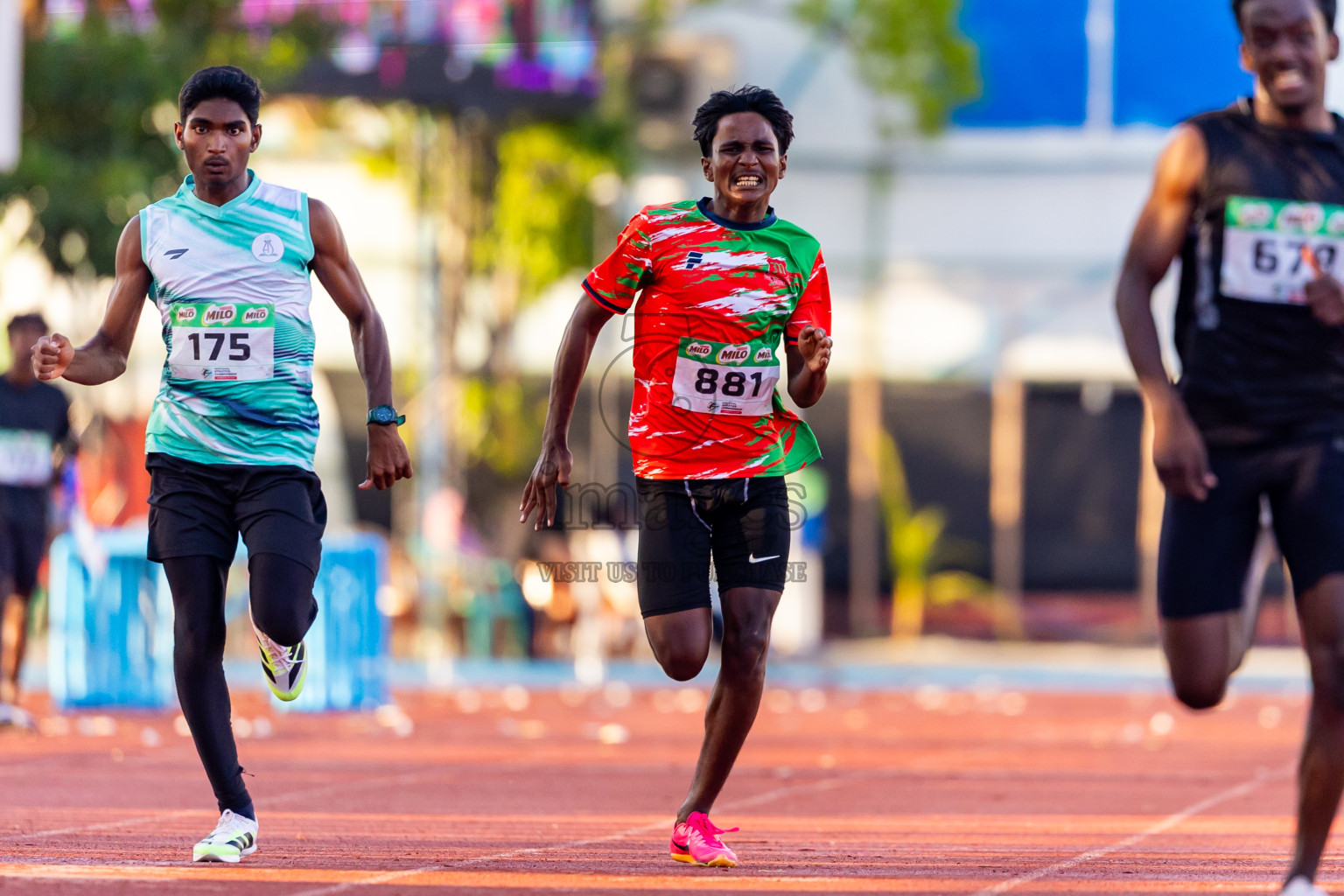 Day 4 of Inter-school Athletics Championship 2025 held in Ekuveni Synthetic Track, Male', Maldives on Thursday, 09th October 2025. Photos by: Nausham Waheed / Images.mv