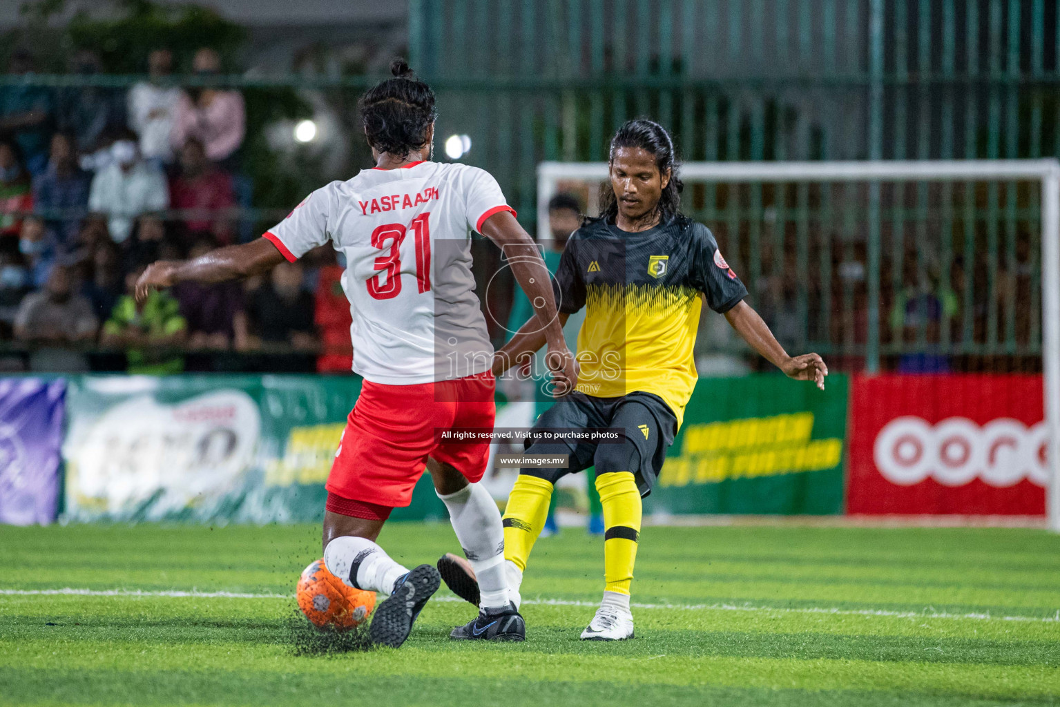 Team FSM Vs Prisons Club in the Semi Finals of Club Maldives 2021 held in Hulhumale, Maldives on 15 December 2021. Photos: Shuu Abdul Sattar / images.mv