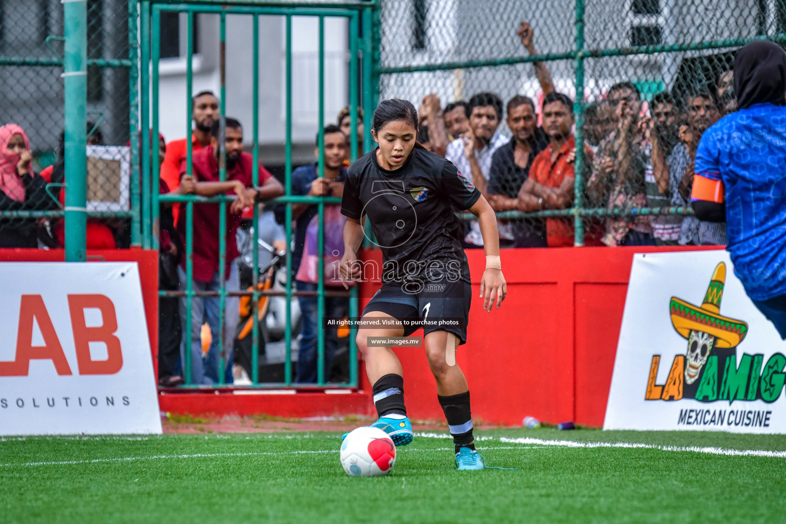 DSC vs Club MYS in Eighteen Thirty Women's Futsal Fiesta 2022 was held in Hulhumale', Maldives on Friday, 14th October 2022. Photos: Nausham Waheed / images.mv