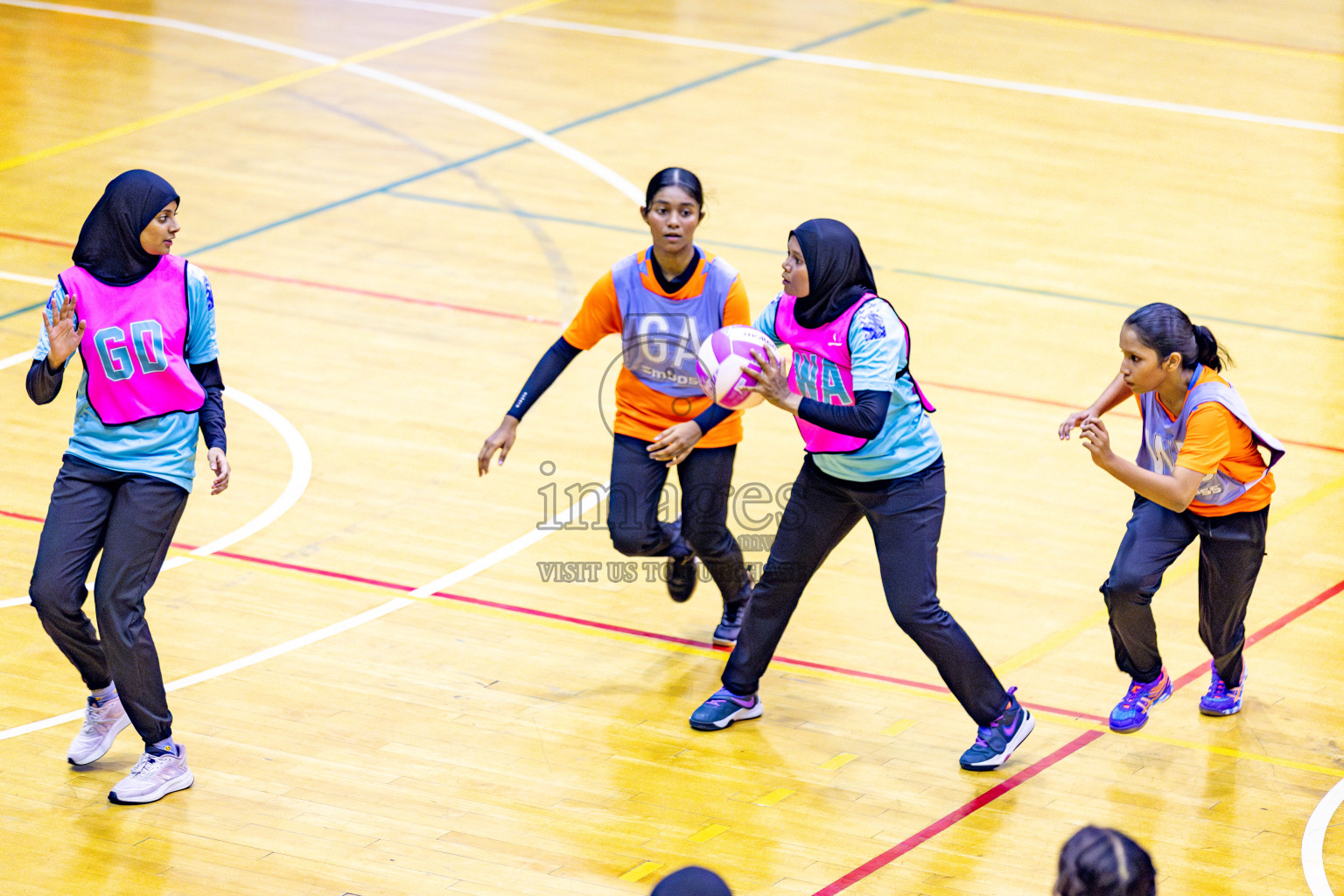 Invicto Sports Club vs MV Netters in Division 2 of National Netball Tournament 2025 held in Ekuveni Netball Court at Male', Maldives on Saturday, 24th May 2025. Photos: Hassan Simah / images.mv