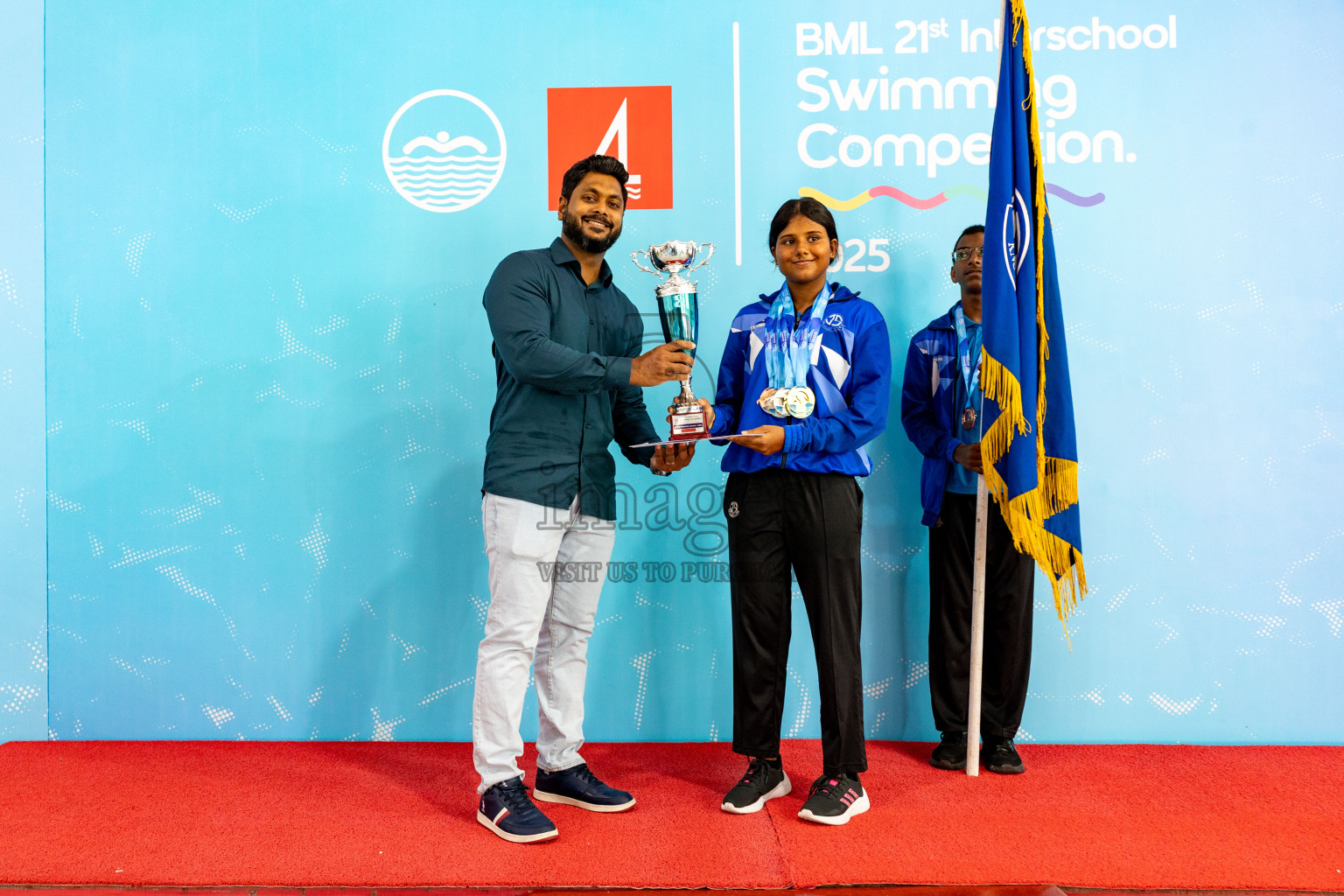 Closing Ceremony of BML 21st Interschool Swimming Competition 2025 .was held in Hulhumale' Swimming Pool, Hulhumale', Maldives on Saturday, 18th October 2025. 
Photos: Hassan Simah / images.mv