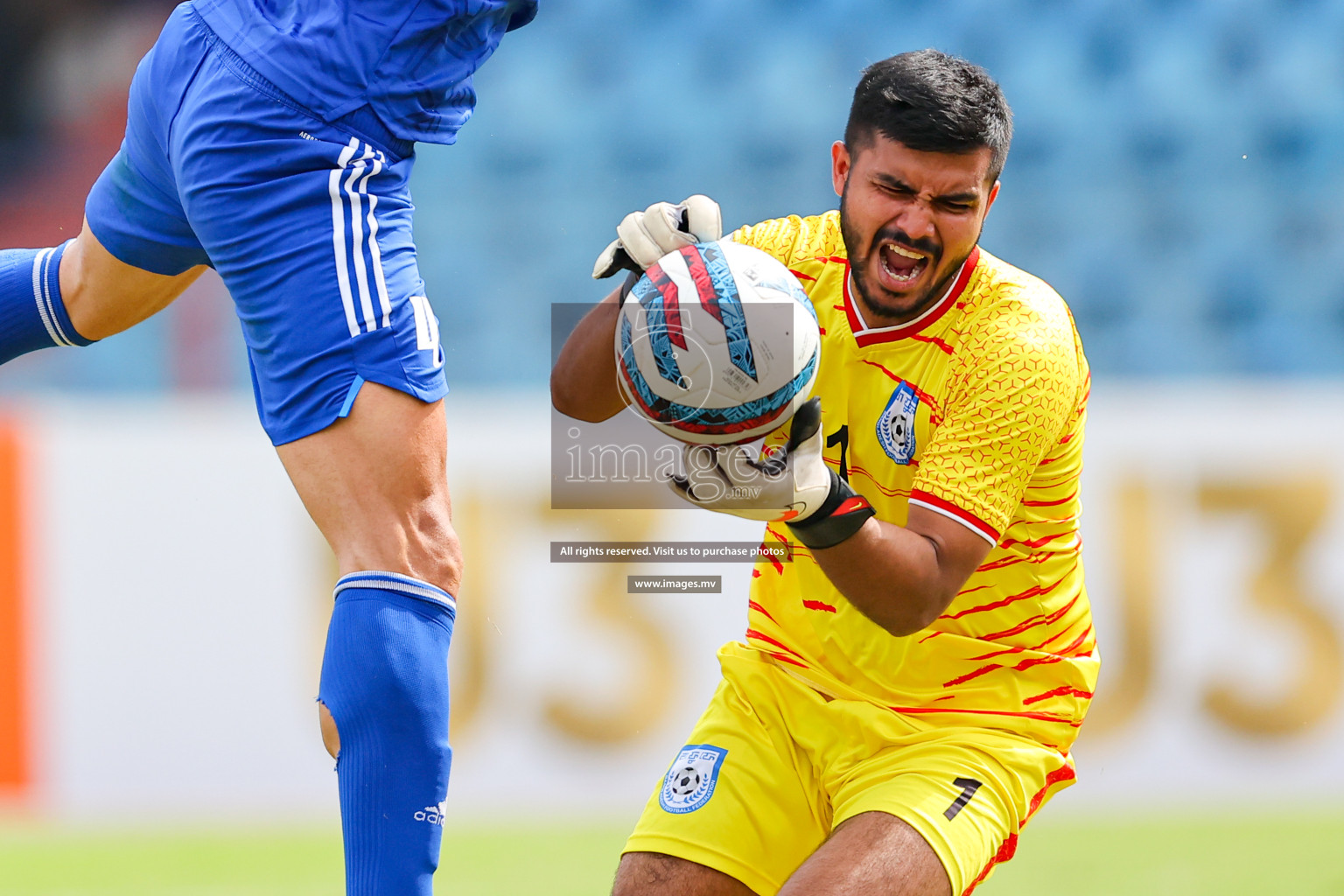 Kuwait vs Bangladesh in the Semi-final of SAFF Championship 2023 held in Sree Kanteerava Stadium, Bengaluru, India, on Saturday, 1st July 2023. Photos: Nausham Waheed, Hassan Simah / images.mv