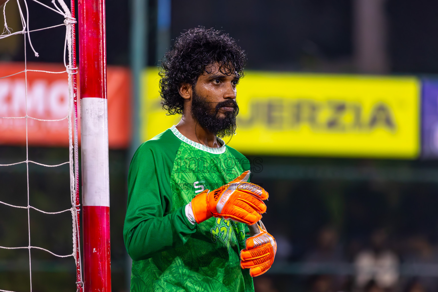 Th Gaadhiffushi vs Th Kinbidhoo in Day 15 of Golden Futsal Challenge 2024 was held on Monday, 29th January 2024, in Hulhumale', Maldives
Photos: Ismail Thoriq / images.mv