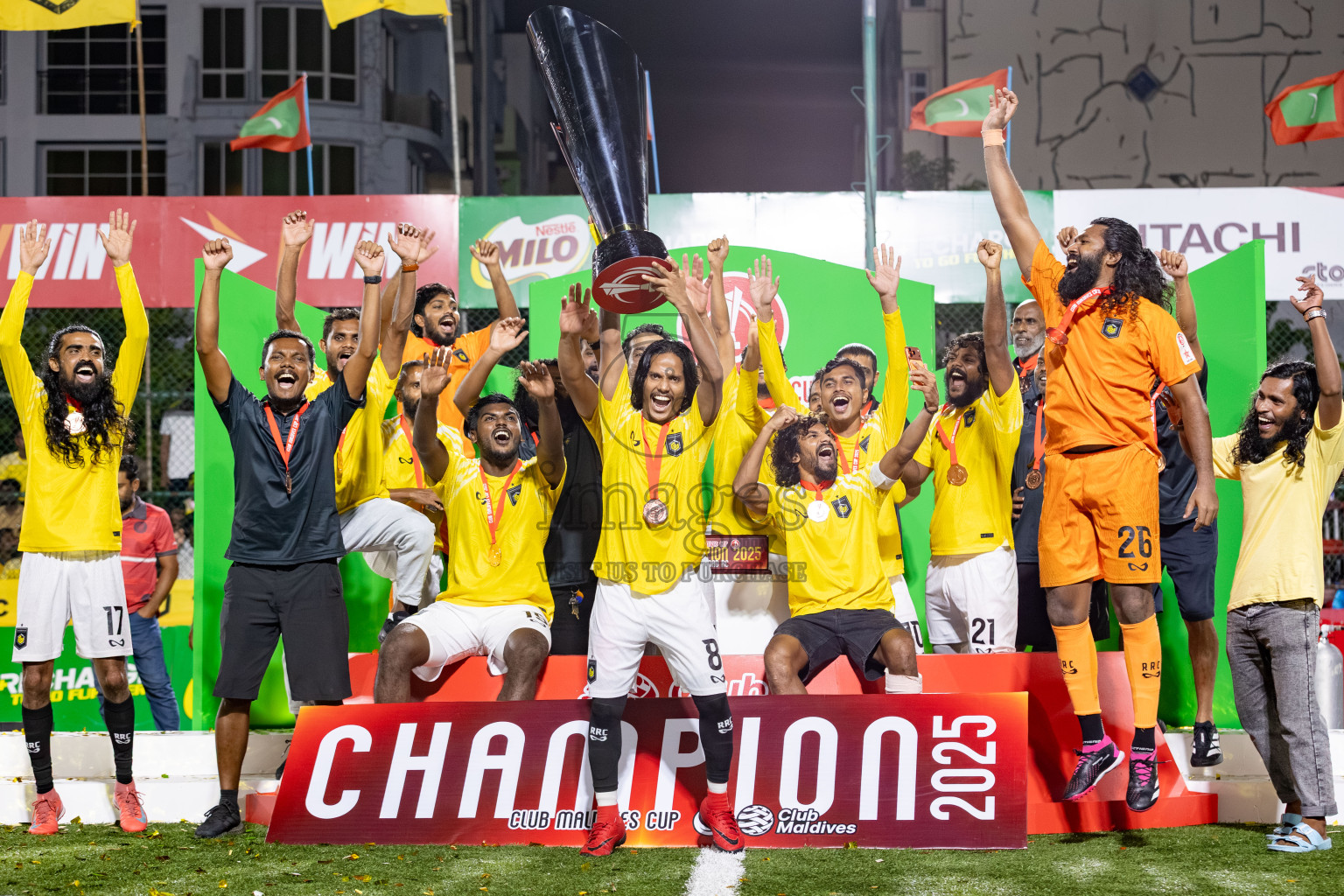 RRC vs STO RC in the Finals of Club Maldives Cup 2025 was held in Rehendhi Futsal Ground, Hulhumale', Maldives on Saturday, 25th October 2025. 
Photos: Hassan Simah / images.mv