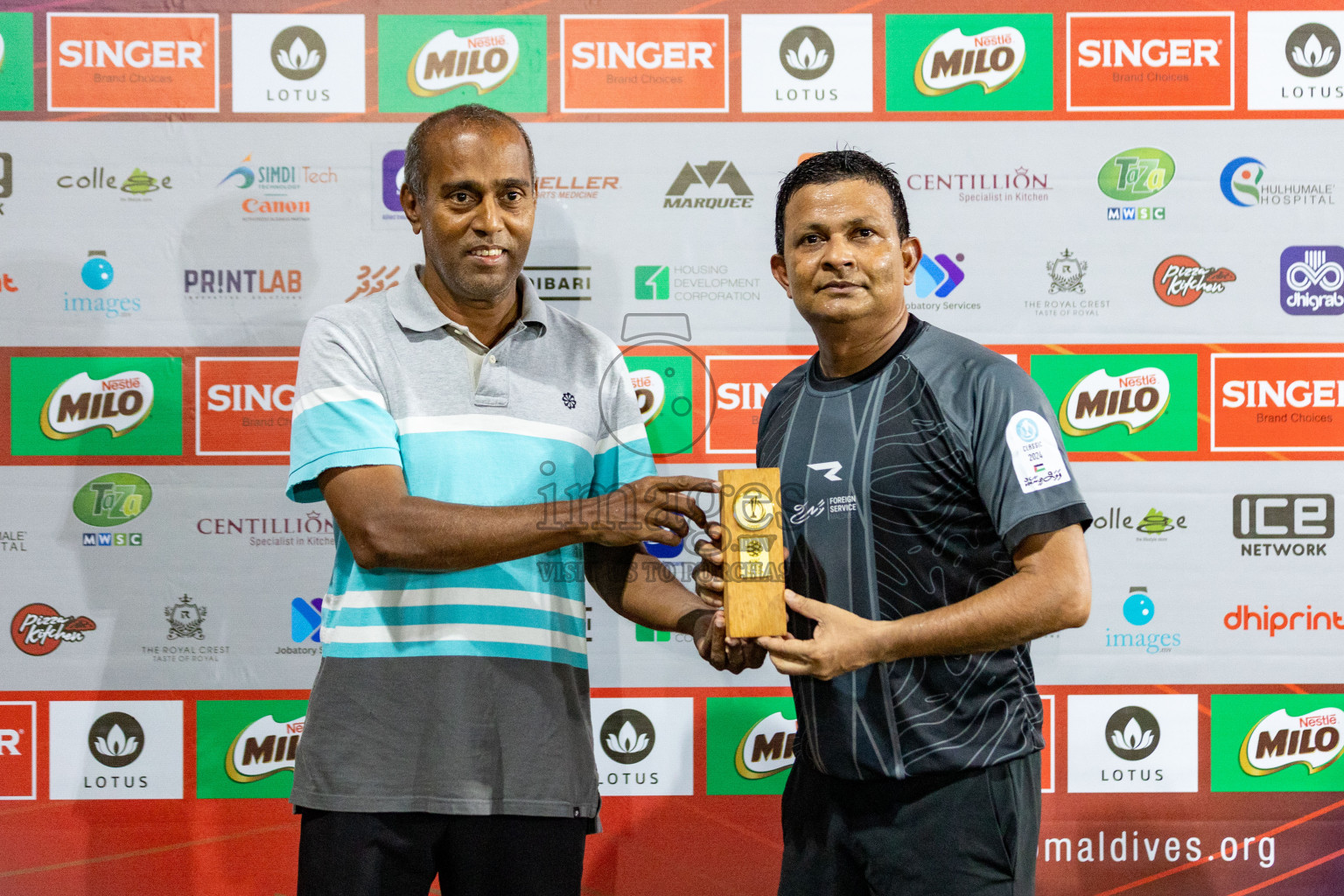 KHAARIJEE VS AGRI RC in Club Maldives Classic 2024 held in Rehendi Futsal Ground, Hulhumale', Maldives on Monday, 9th September 2024. 
Photos: Mohamed Mahfooz Moosa / images.mv