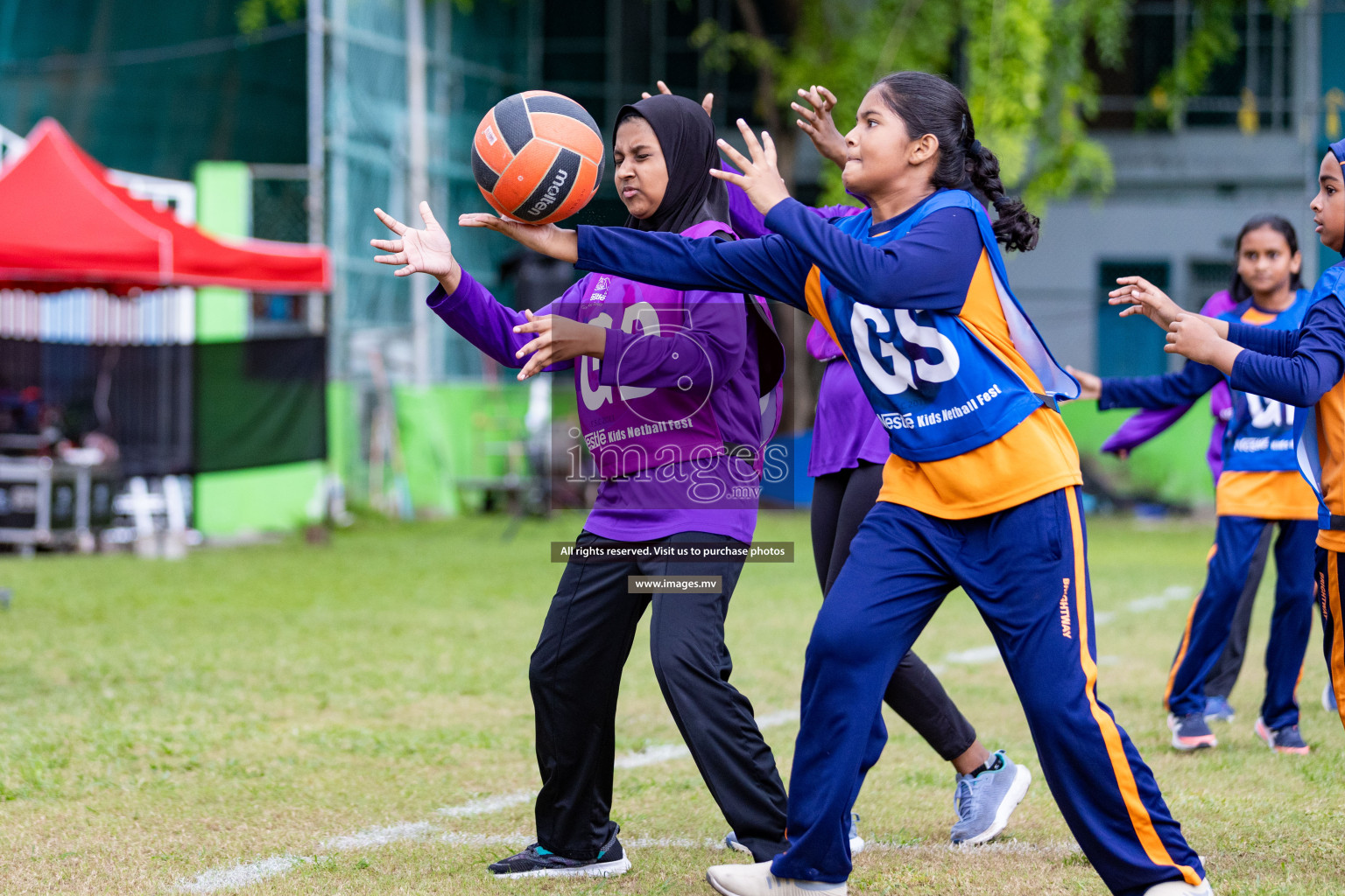 Day 1 of Nestle' Kids Netball Fiesta 2023 held in Henveyru Stadium, Male', Maldives on Thursday, 30th November 2023. Photos by Nausham Waheed / Images.mv