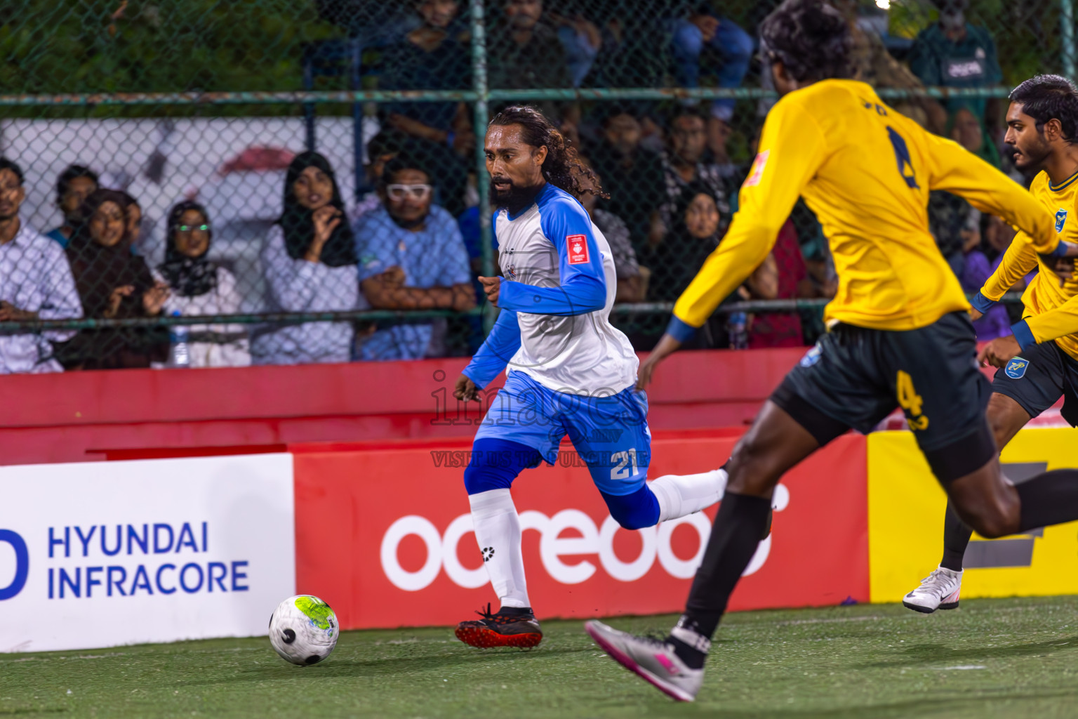 N Kendhikulhudhoo vs N Velidhoo in Day 11 of Golden Futsal Challenge 2024 was held on Thursday, 25th January 2024, in Hulhumale', Maldives
Photos: Ismail Thoriq / images.mv