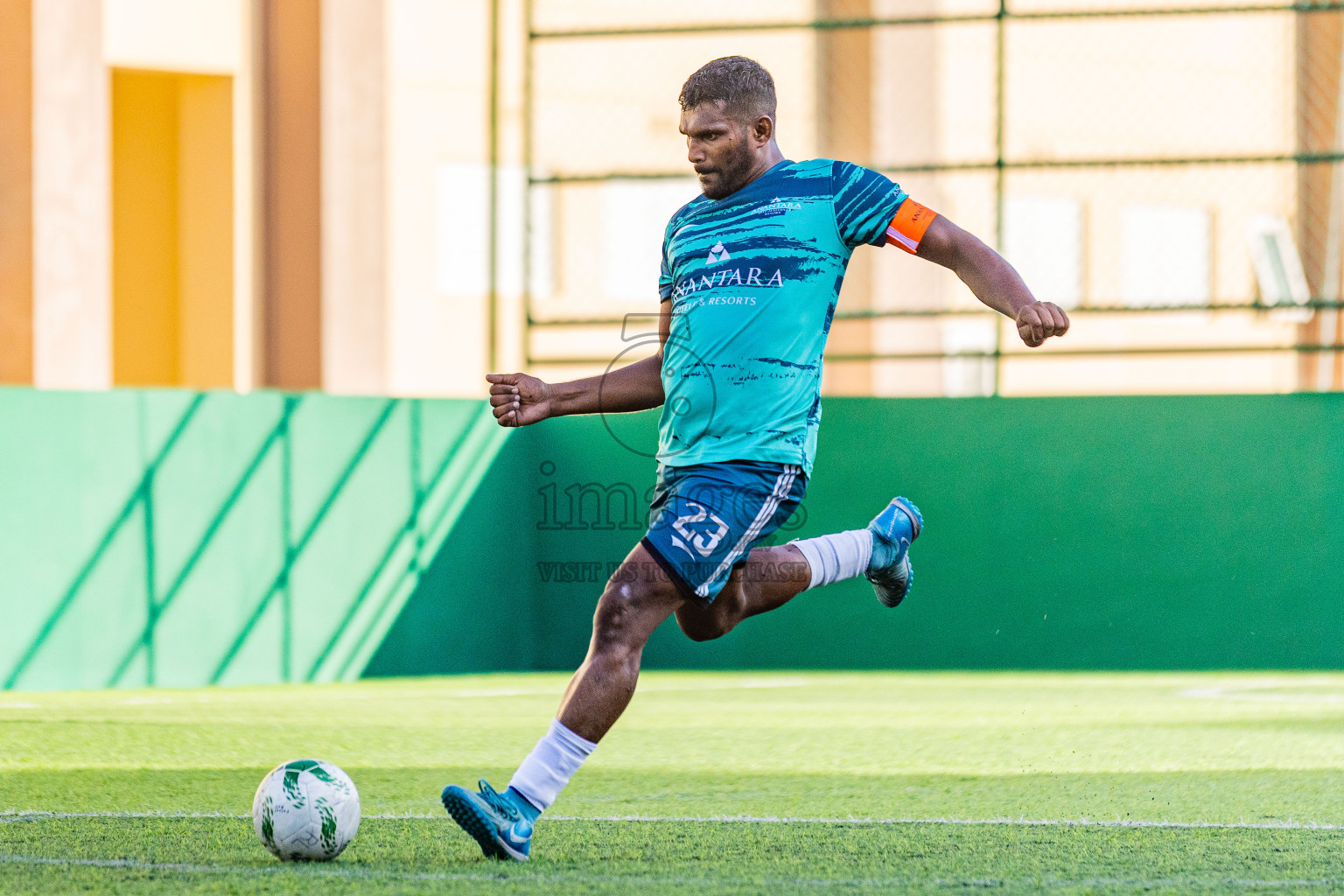 Taj Exotica vs Anantara in Resort League 2025 (South Male Zone) day 10 was held on Tuesday, 7th October 2025 in Crossroads's Maldives, Photos: Areef Adam / images.mv