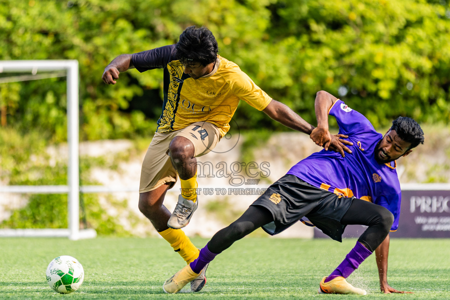 Centara Grand vs Coco Body Hithi in Resort League 2025 (North Male Zone) day 6 was held on Monday, 8th September 2025 in One And Only Reethi Rah Maldives Resort, Photos: Areef Adam / images.mv