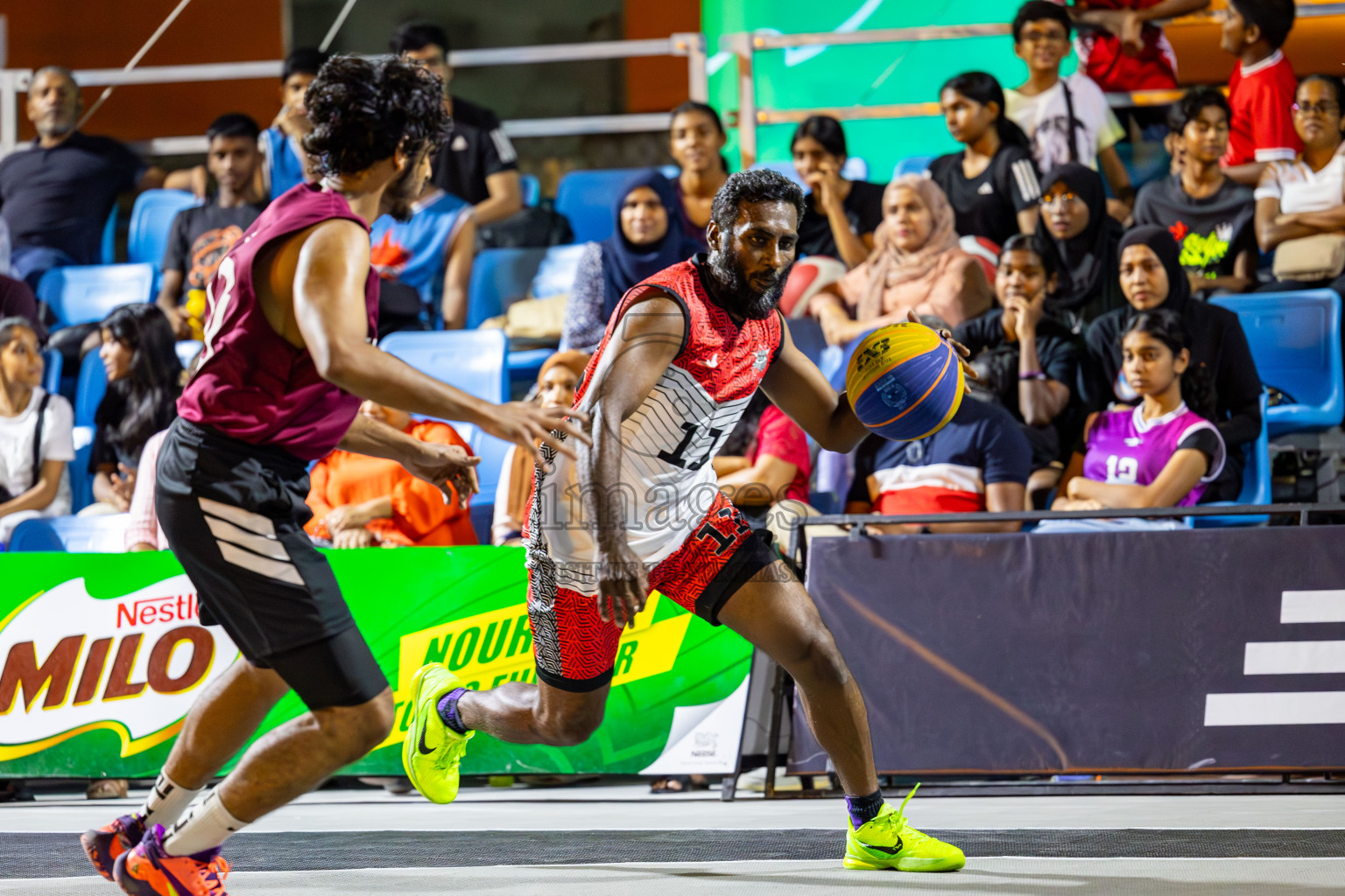 Day 7 of MILO Ramadan 3x3 Challenge 2024 was held in Ekuveni Outdoor Basketball Court at Male', Maldives on Monday, 18th March 2024.
Photos: Mohamed Mahfooz Moosa / images.mv